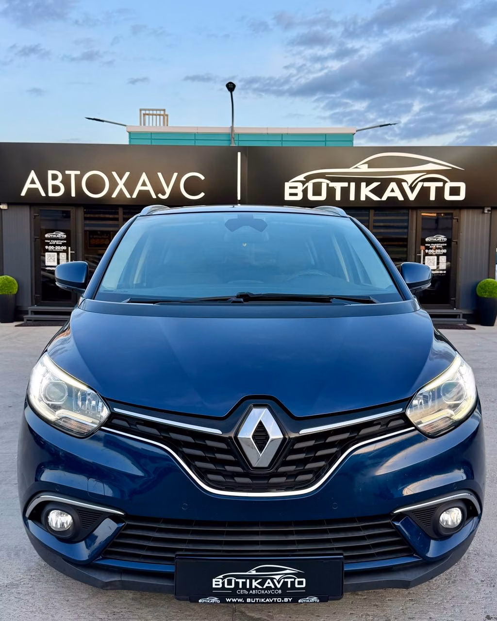 Renault Scenic фото 2