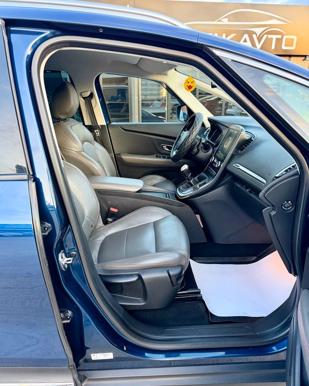 Renault Scenic фото 13