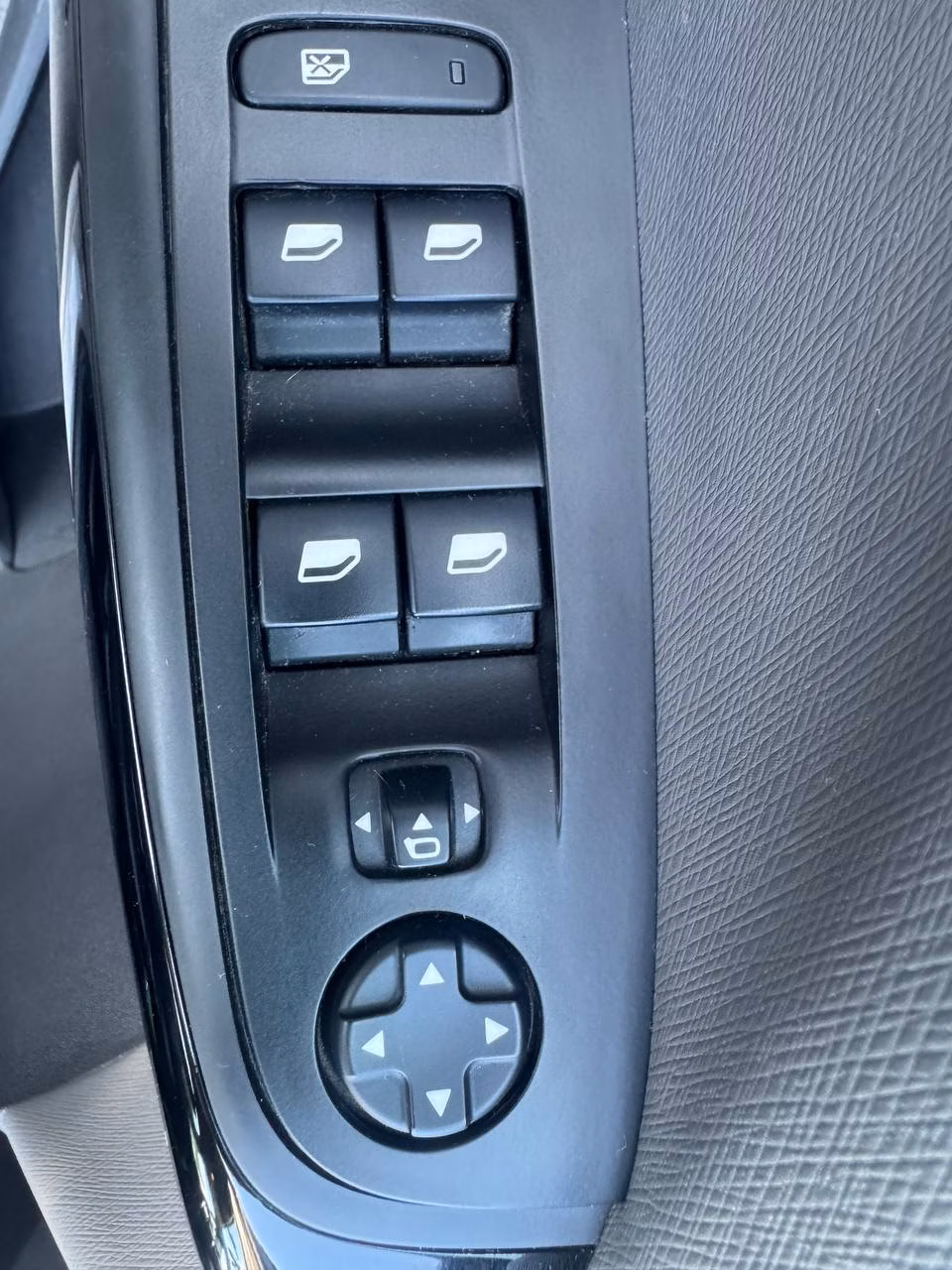 Citroen C4 Spacetourer фото 8