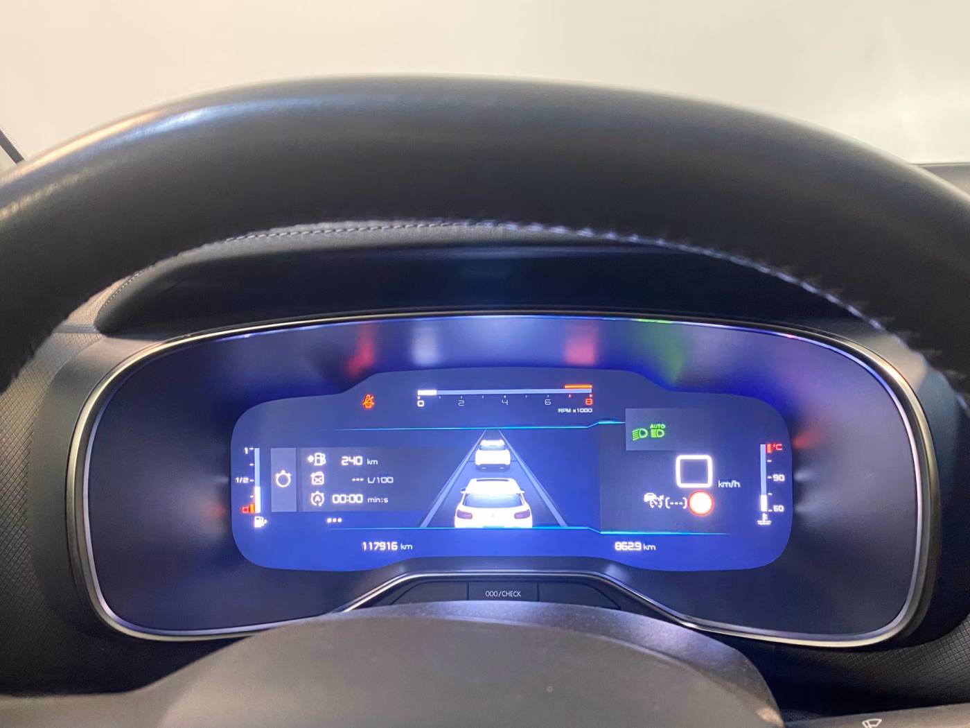 Citroen C5 Aircross фото 9