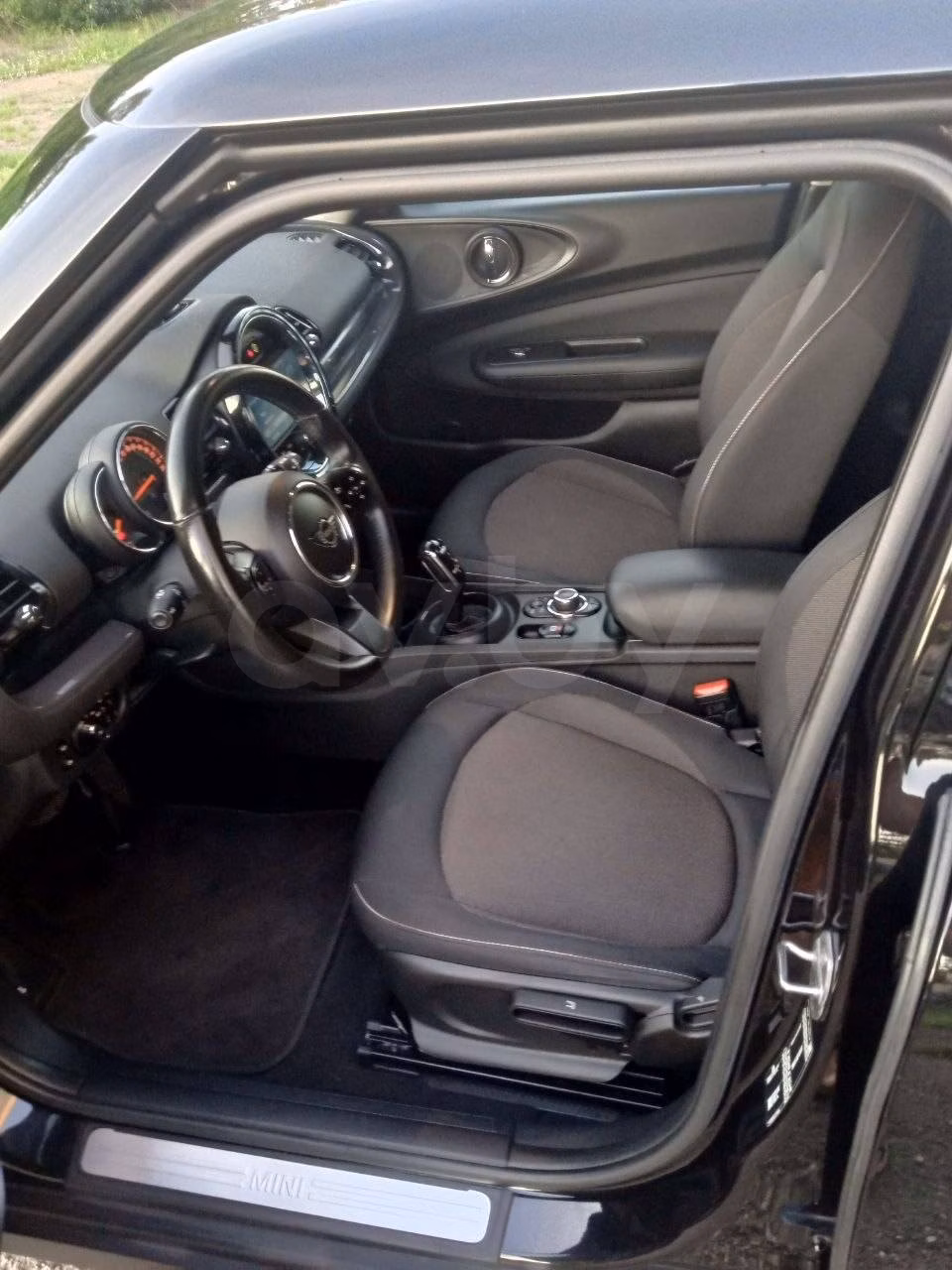MINI Clubman фото 7