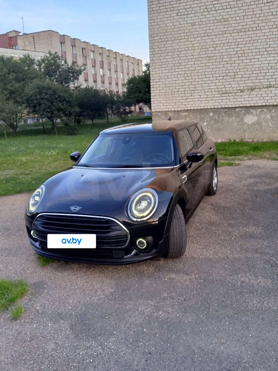 MINI Clubman фото 2