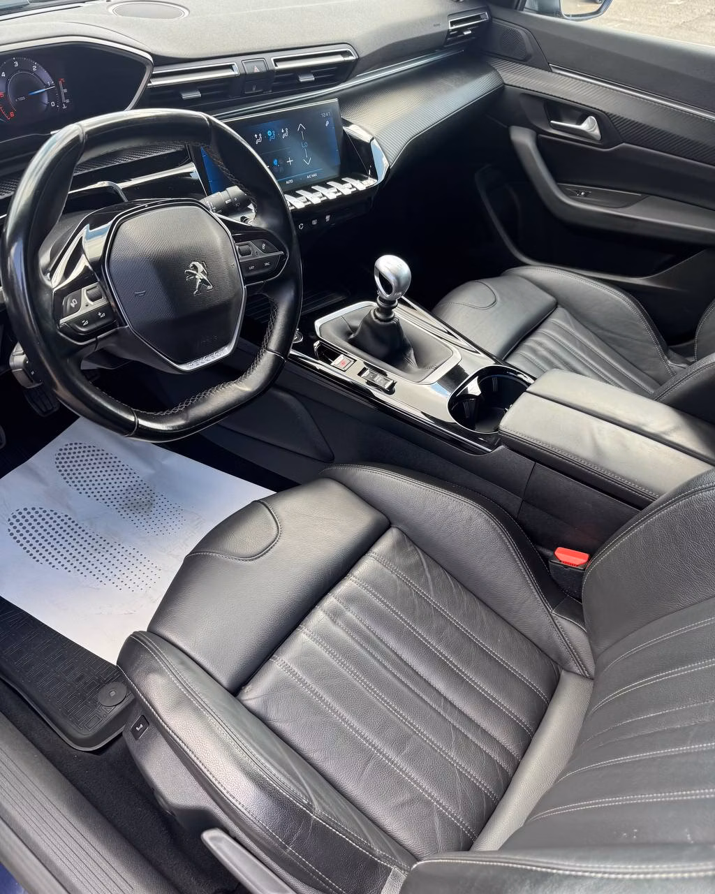 Peugeot 508 фото 10
