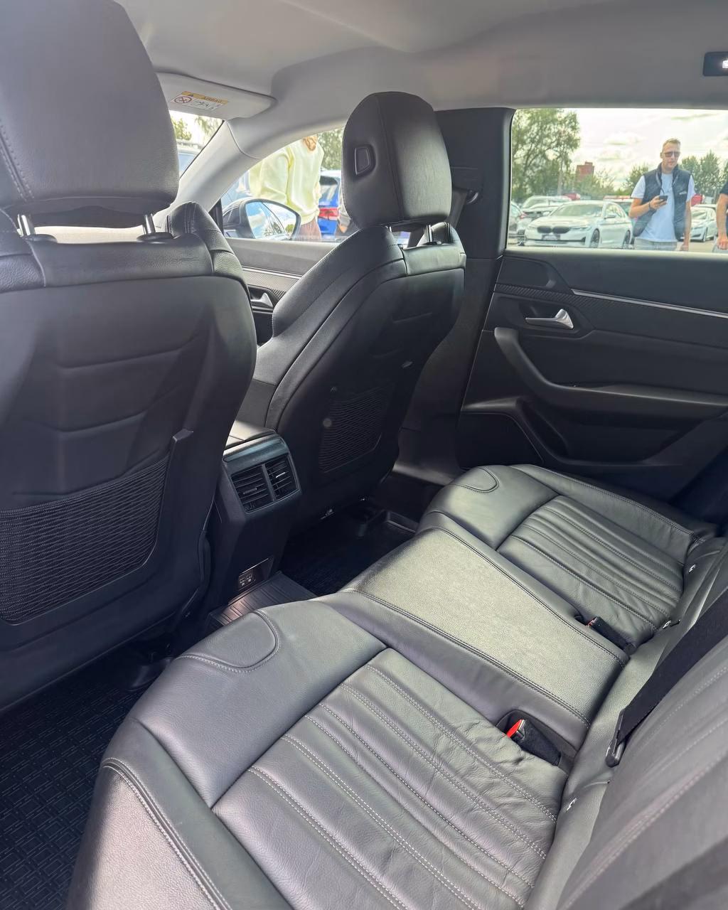 Peugeot 508 фото 11