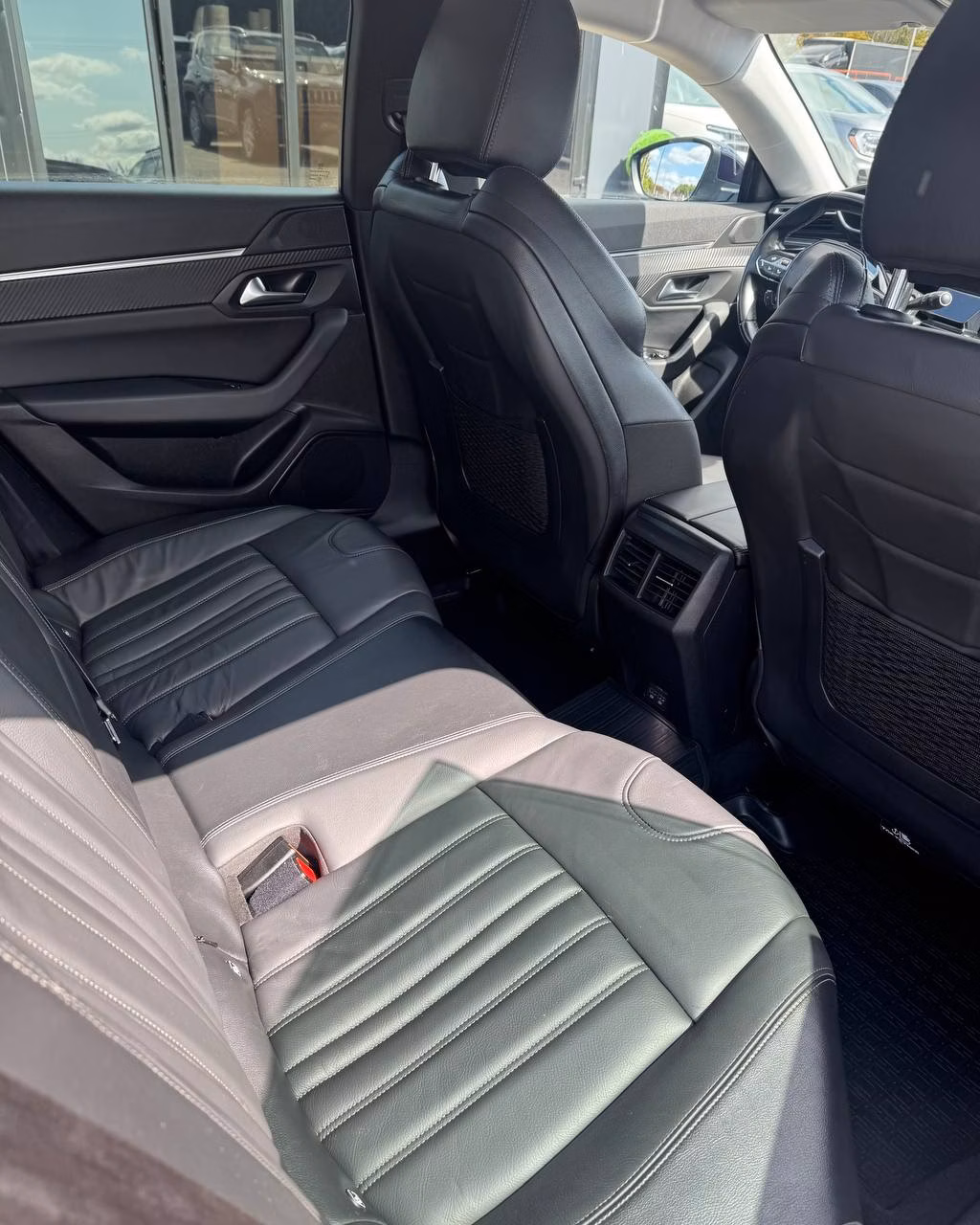Peugeot 508 фото 13