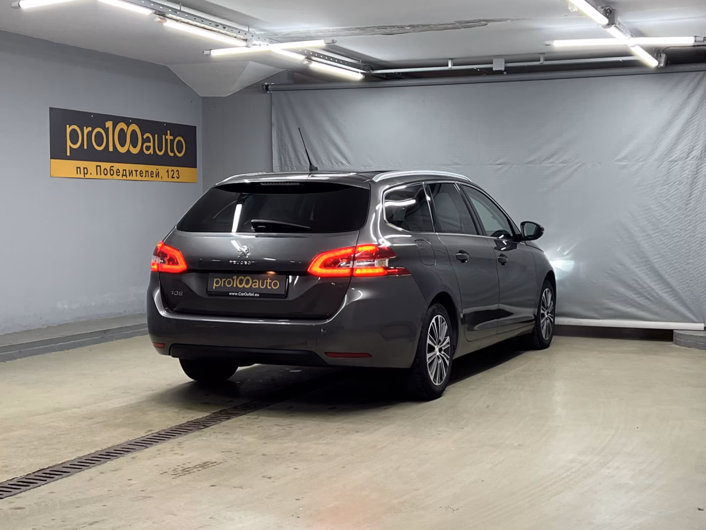Peugeot 308 фото 4
