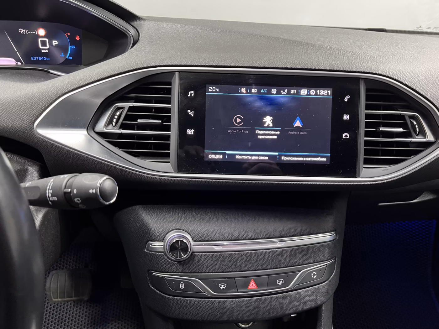 Peugeot 308 фото 17