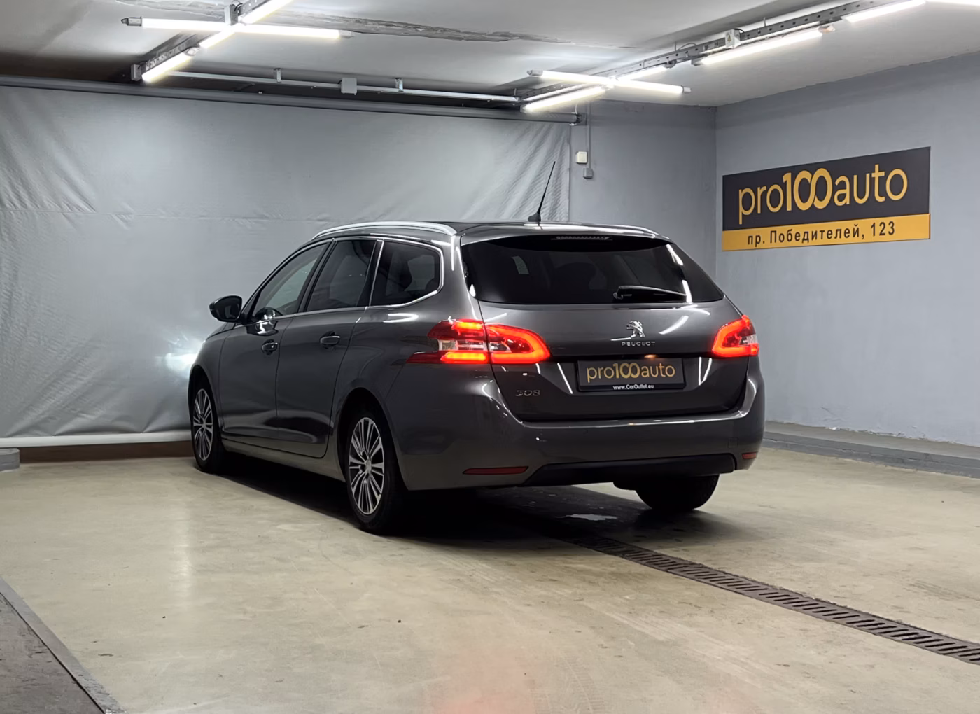 Peugeot 308 фото 6