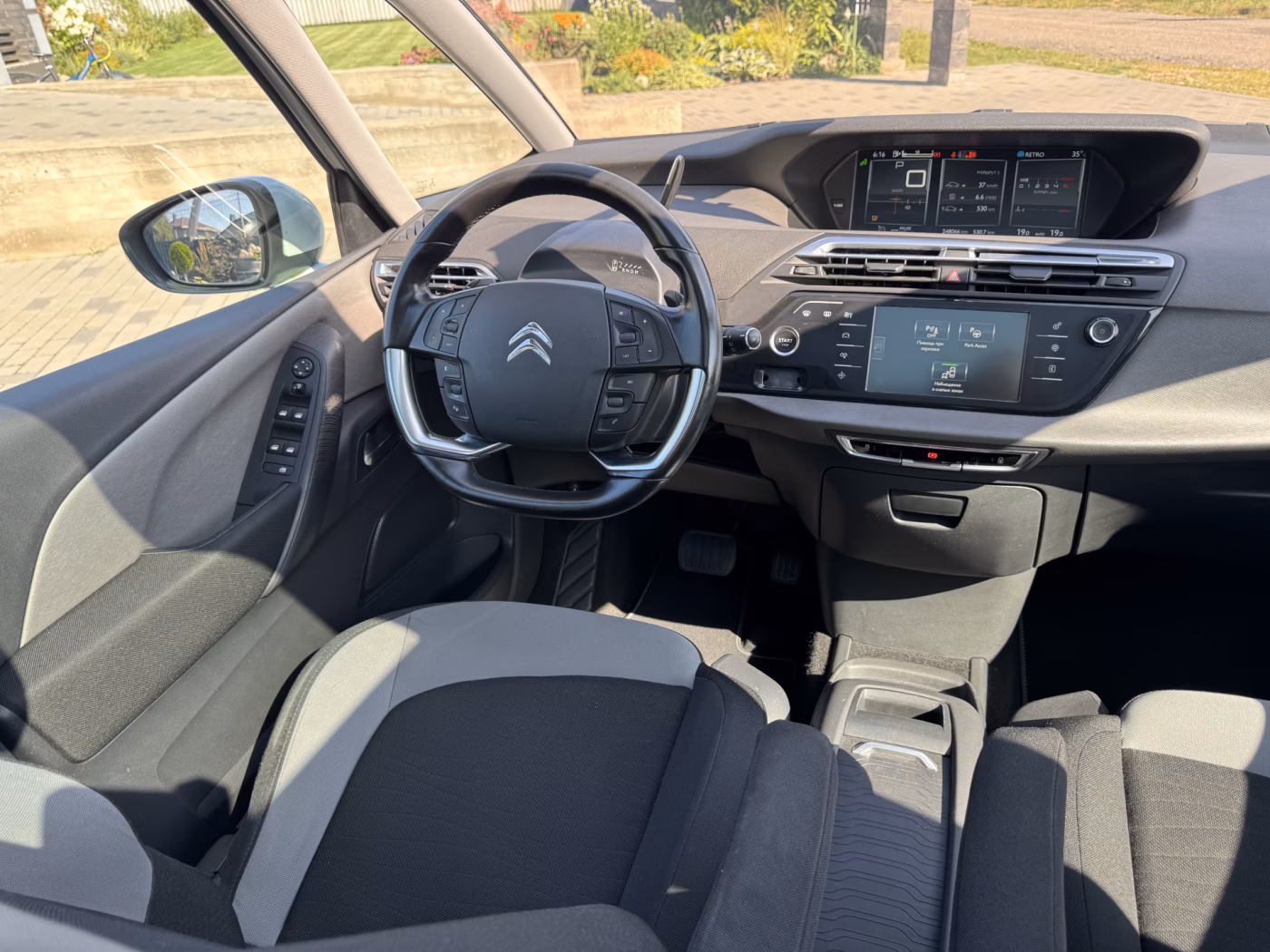 Citroen C4 Grand Picasso фото 24