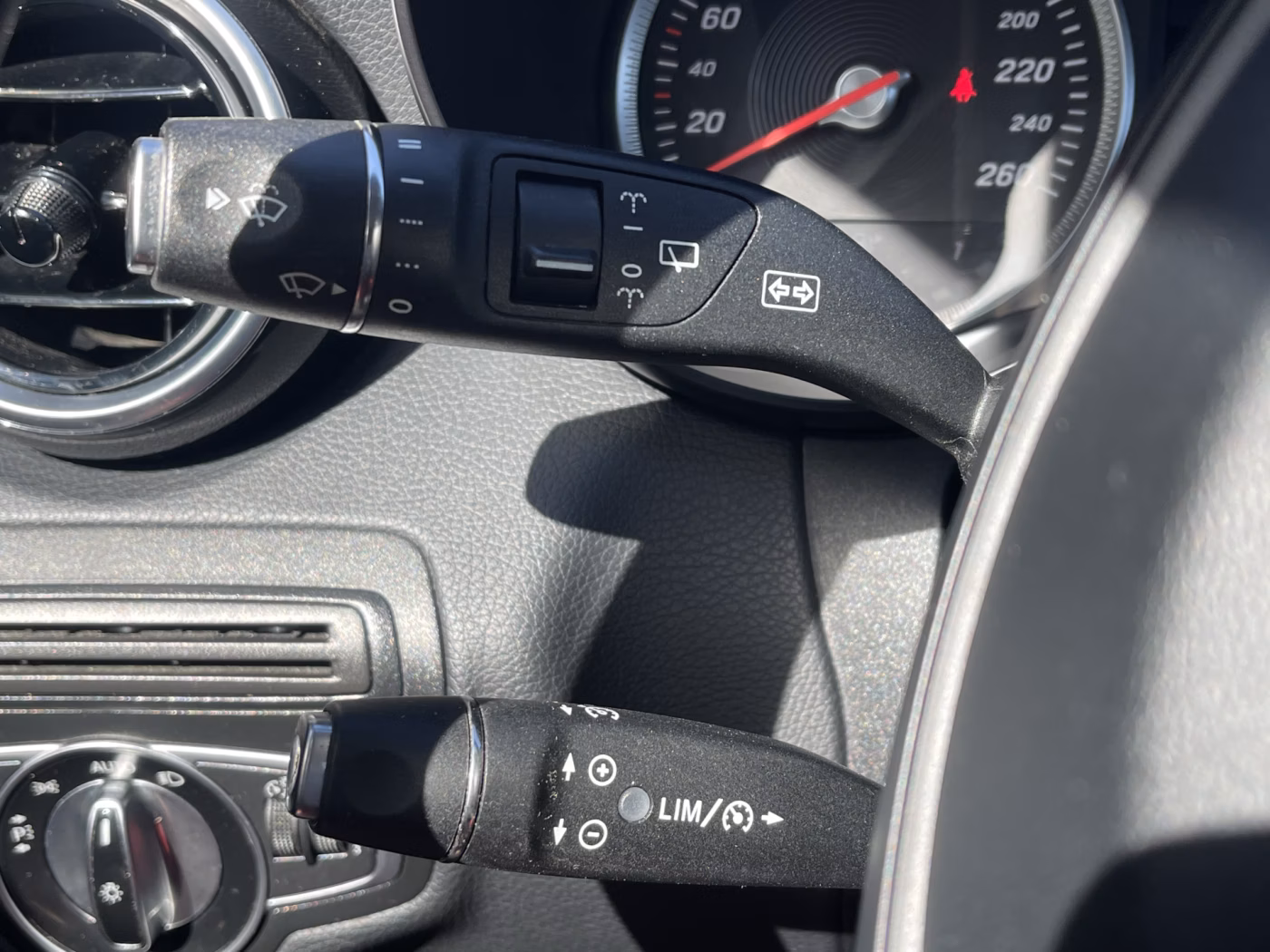 Mercedes-Benz C-Класс фото 18