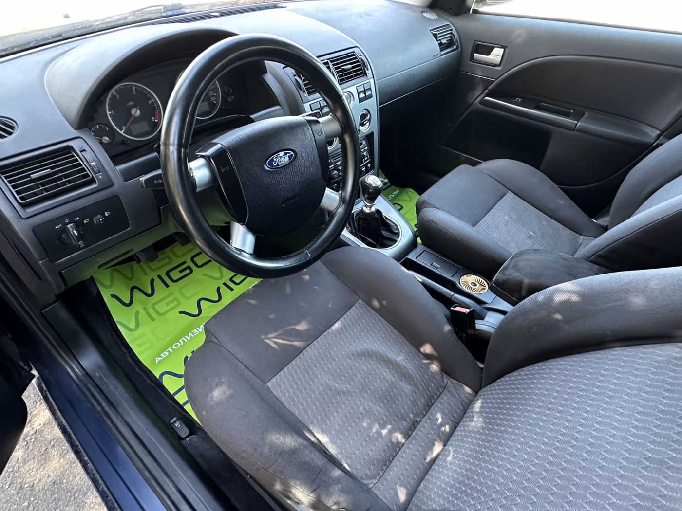 Ford Mondeo фото 8