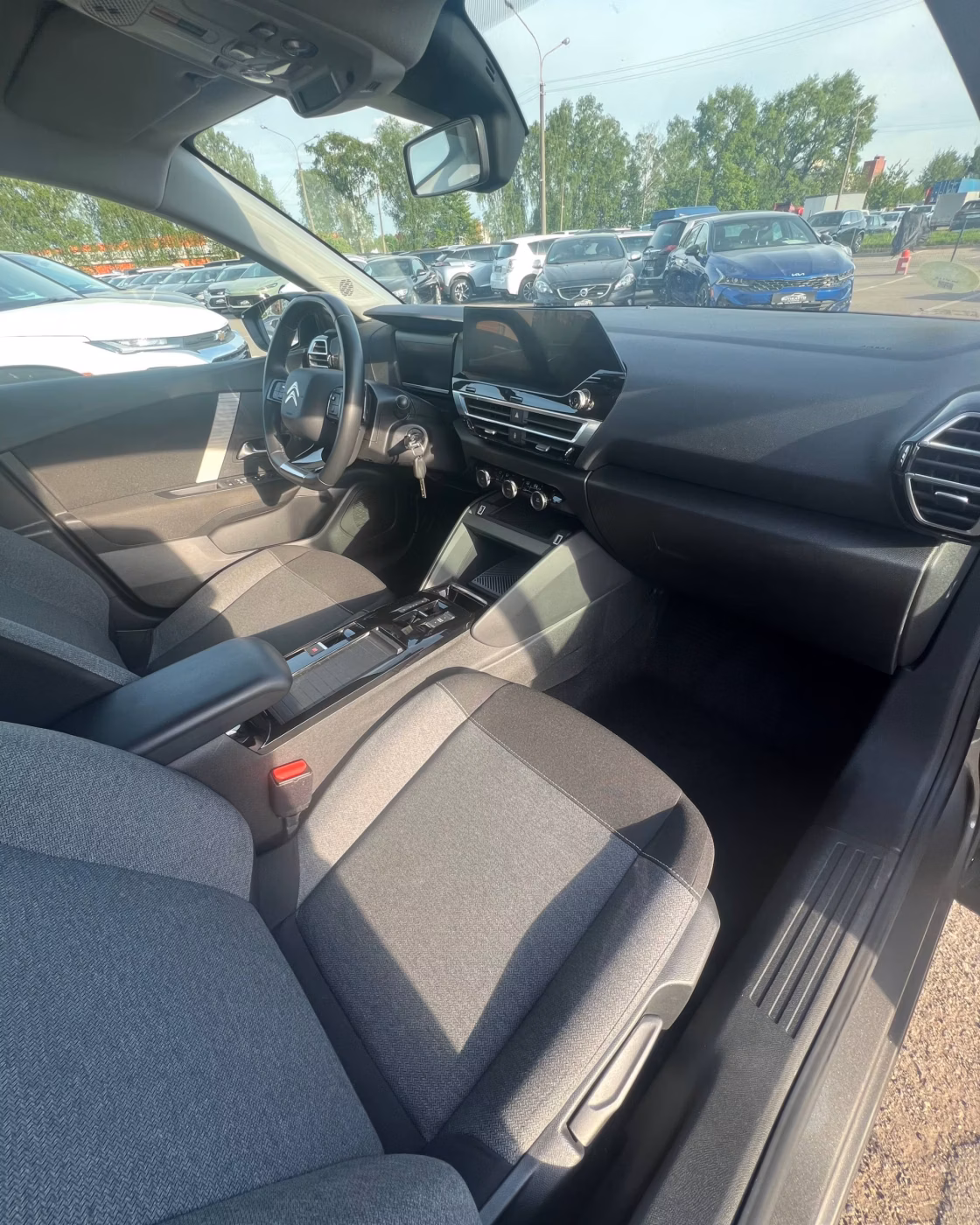 Citroen C4 фото 14