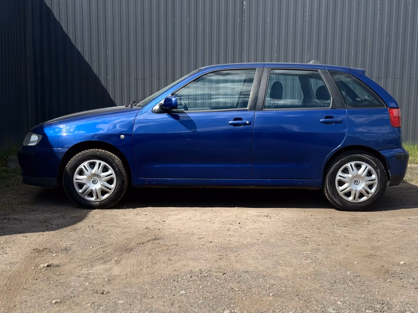 SEAT Ibiza фото 8