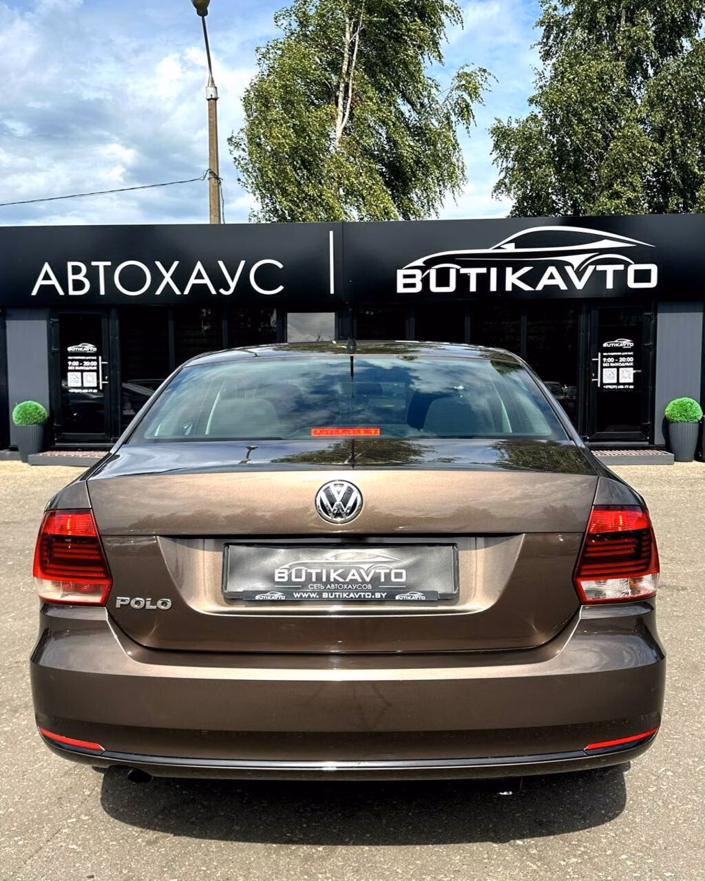 Volkswagen Polo Sedan фото 5