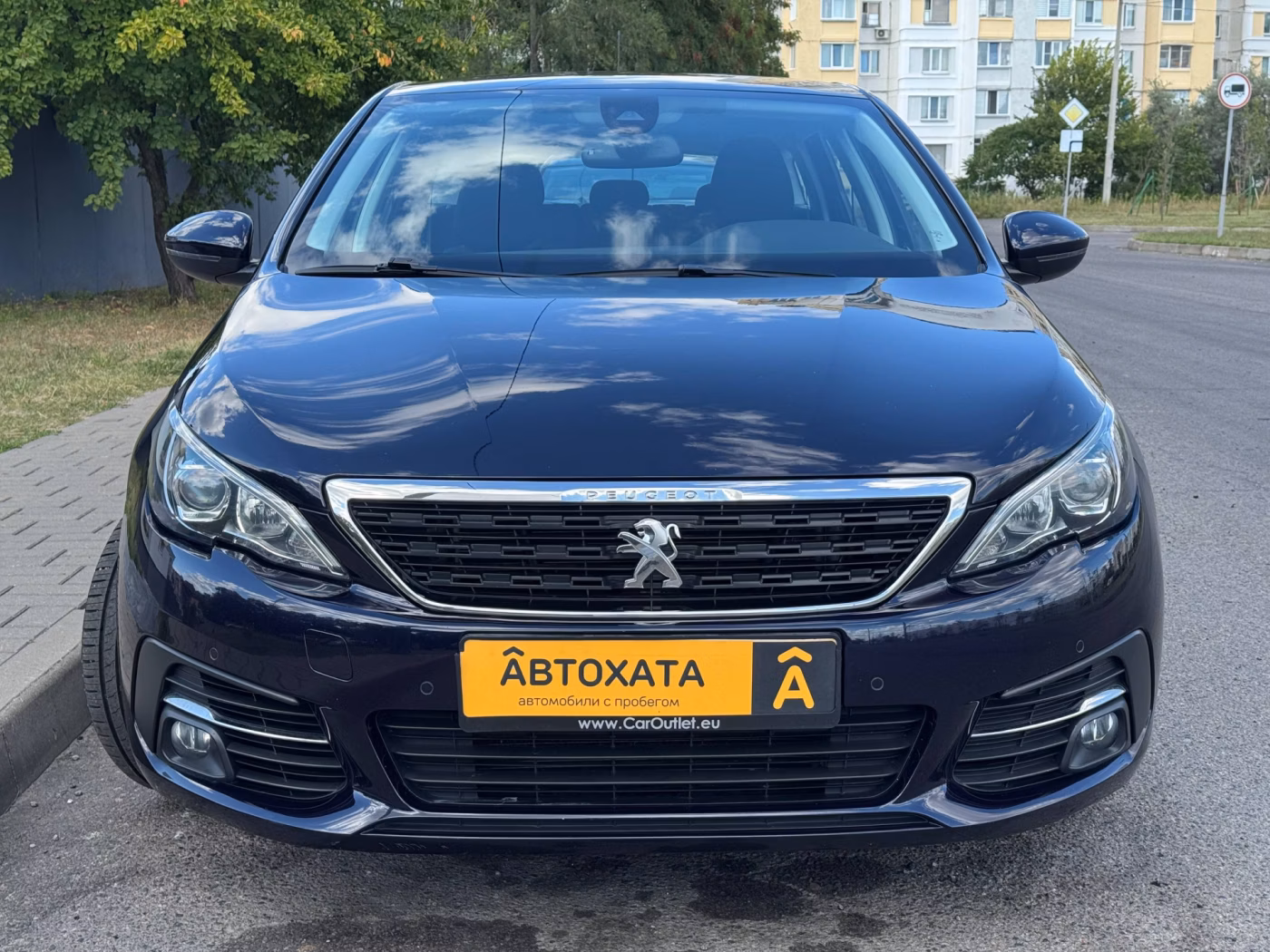 Peugeot 308 фото 2