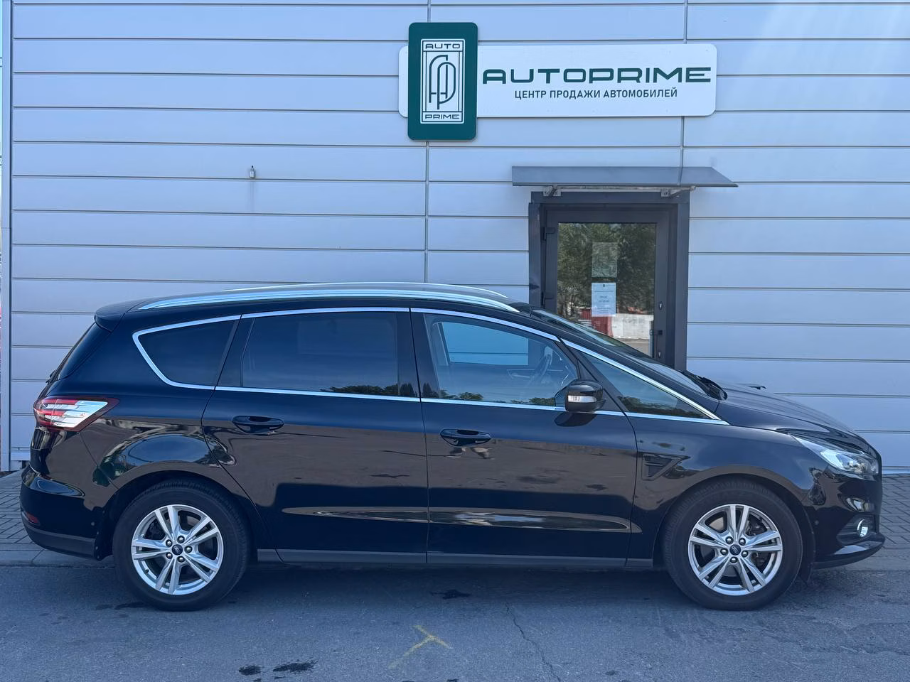 Ford S-MAX фото 5