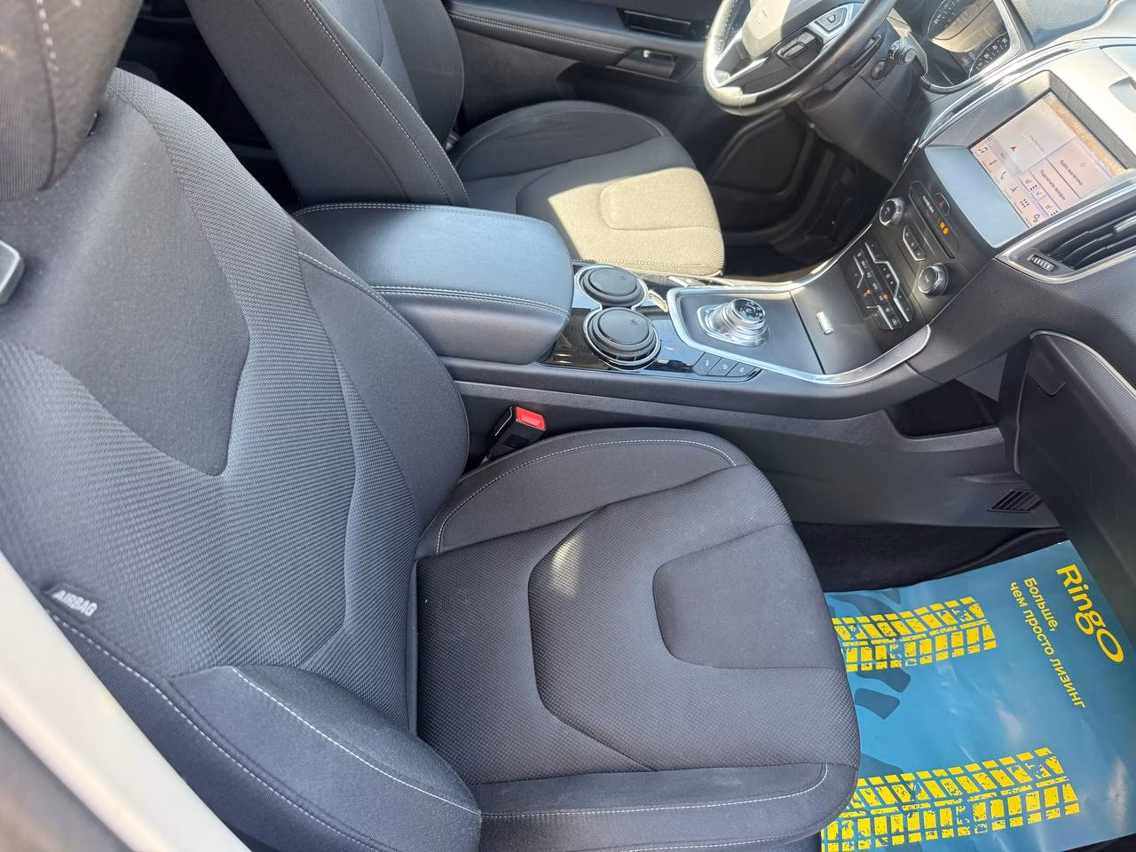 Ford S-MAX фото 12