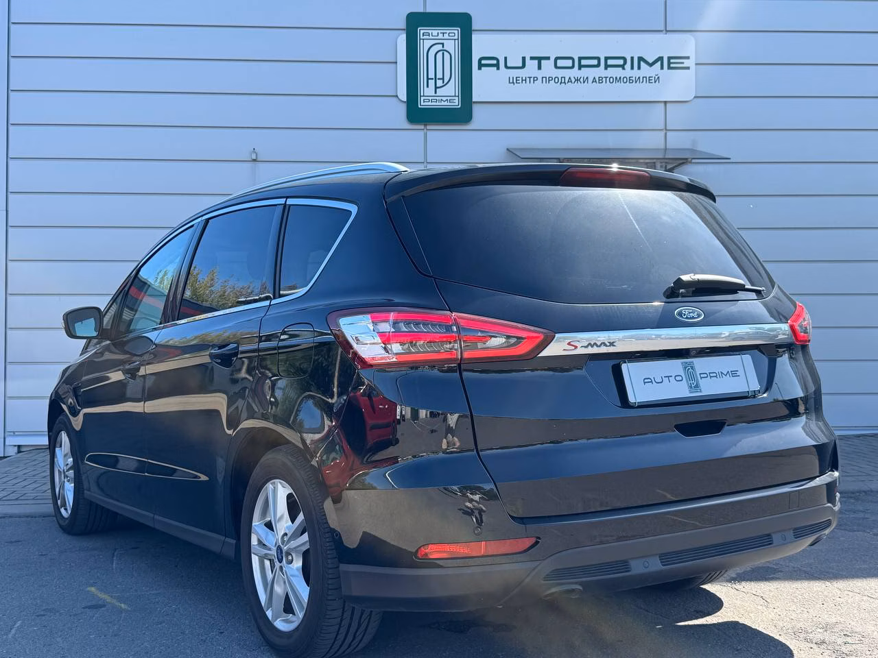 Ford S-MAX фото 3
