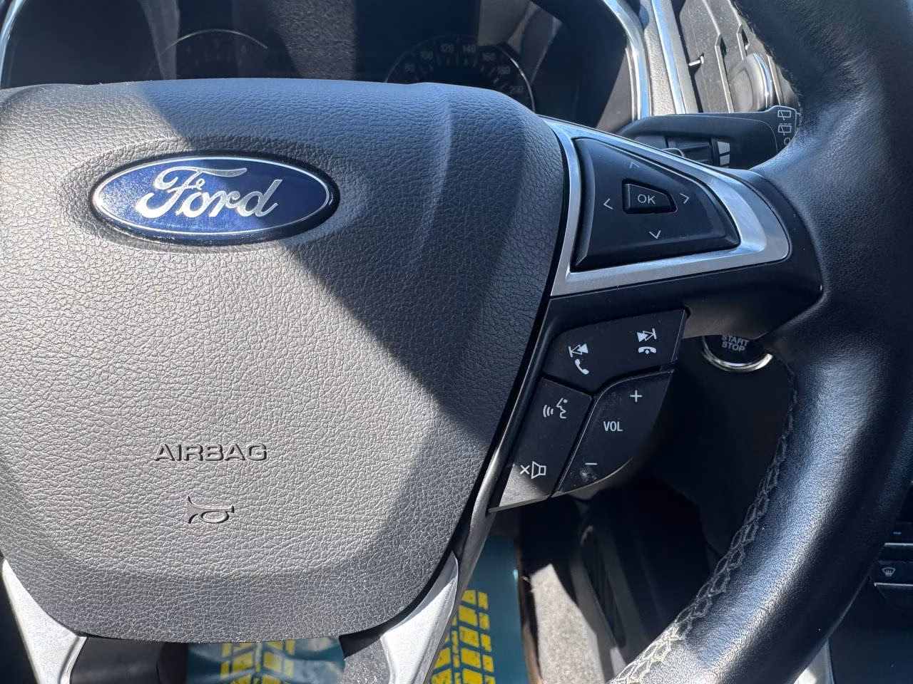 Ford S-MAX фото 19