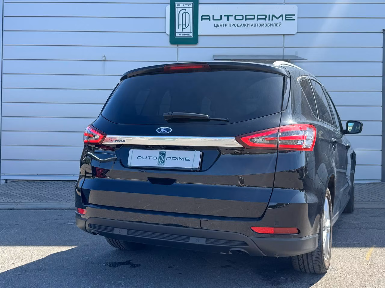 Ford S-MAX фото 4