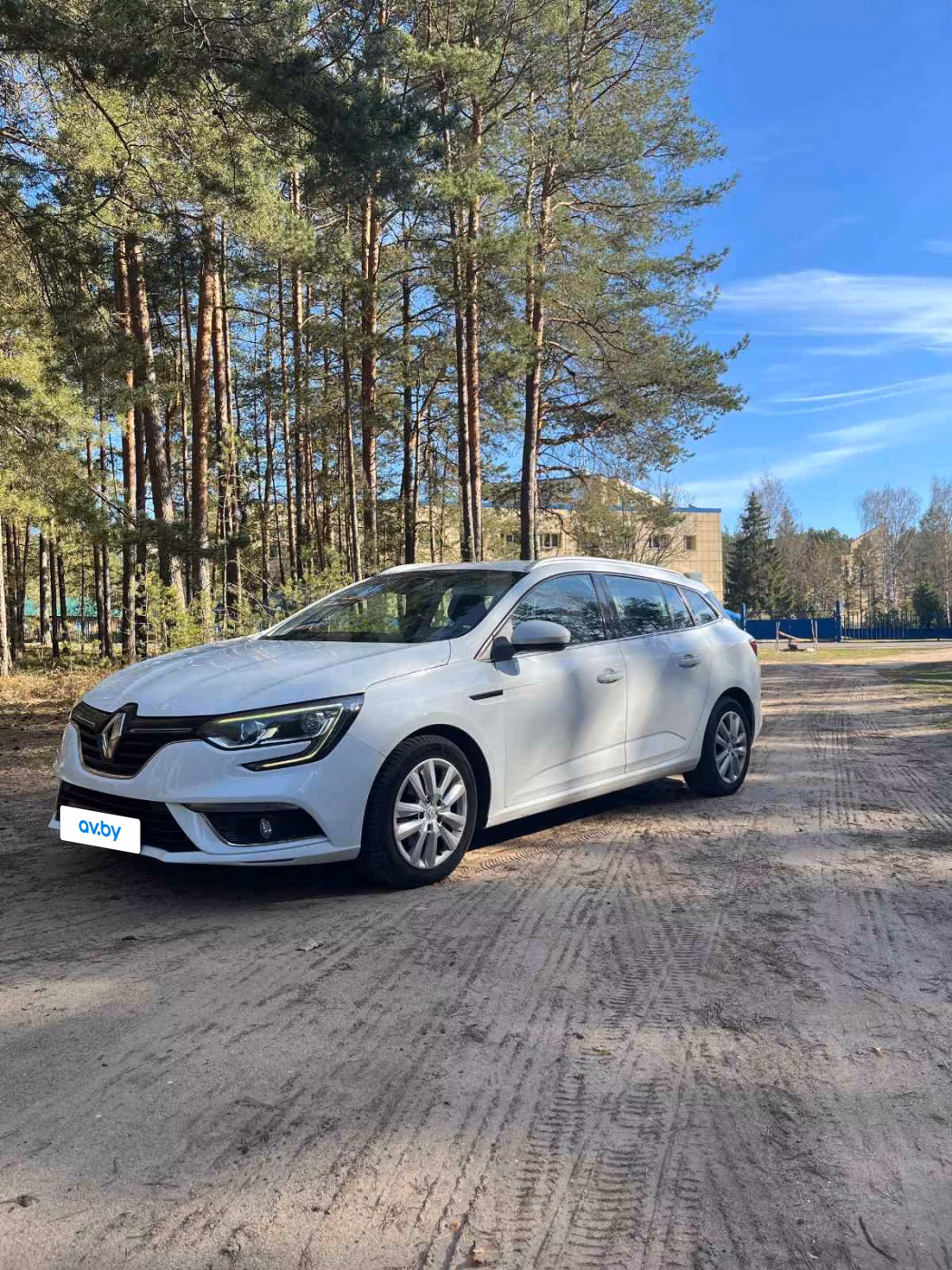 Renault Megane фото 3