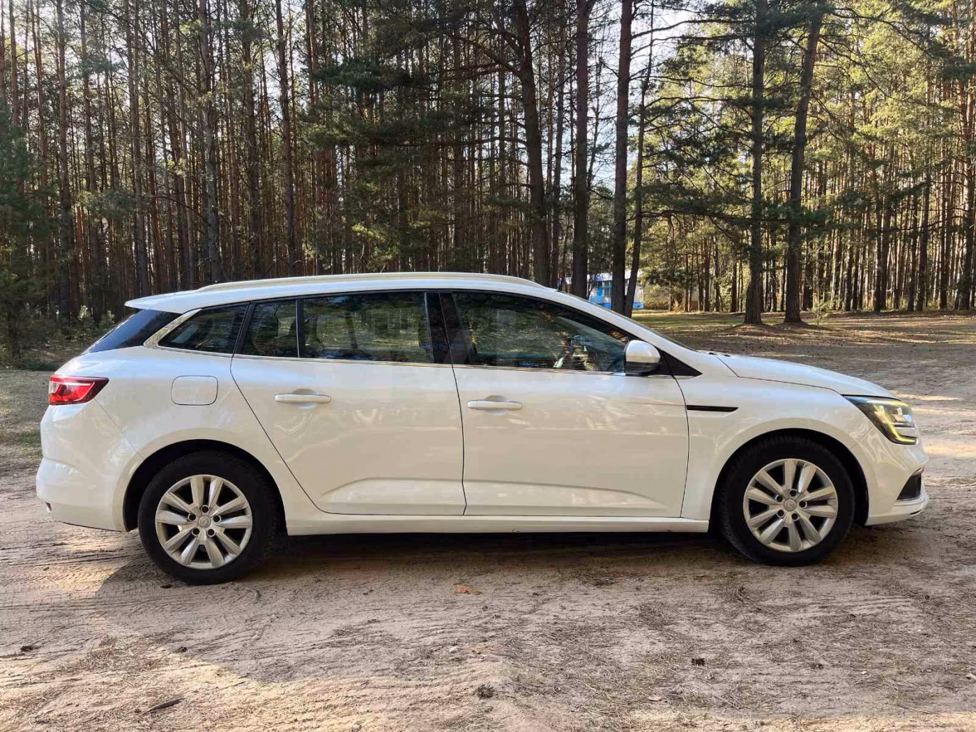 Renault Megane фото 6