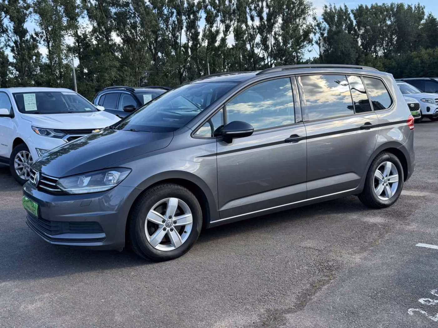 Volkswagen Touran фото 3