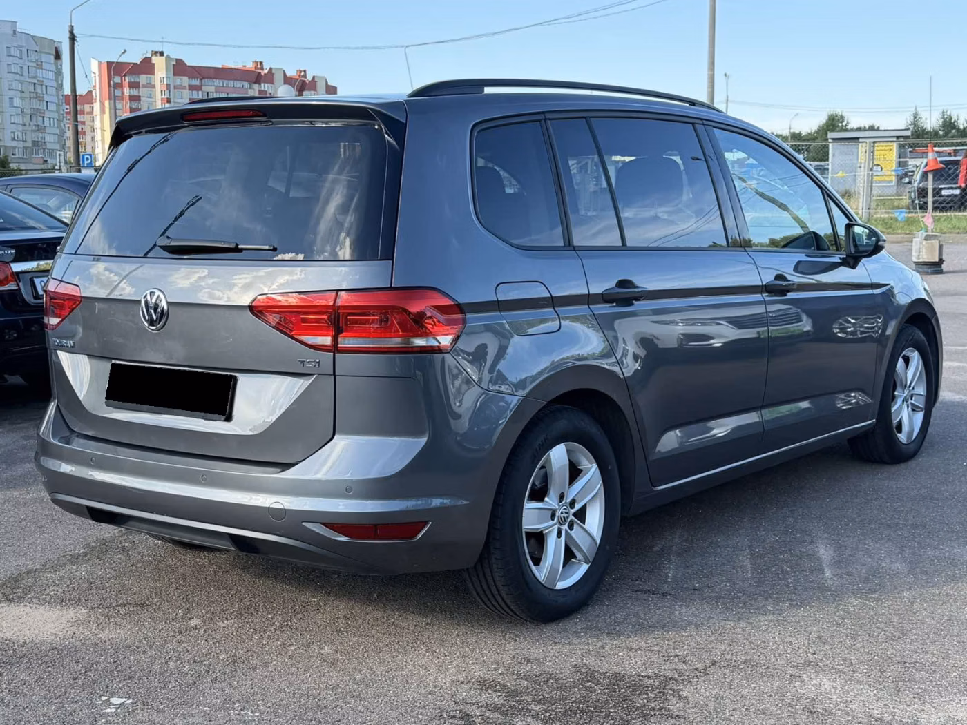 Volkswagen Touran фото 7