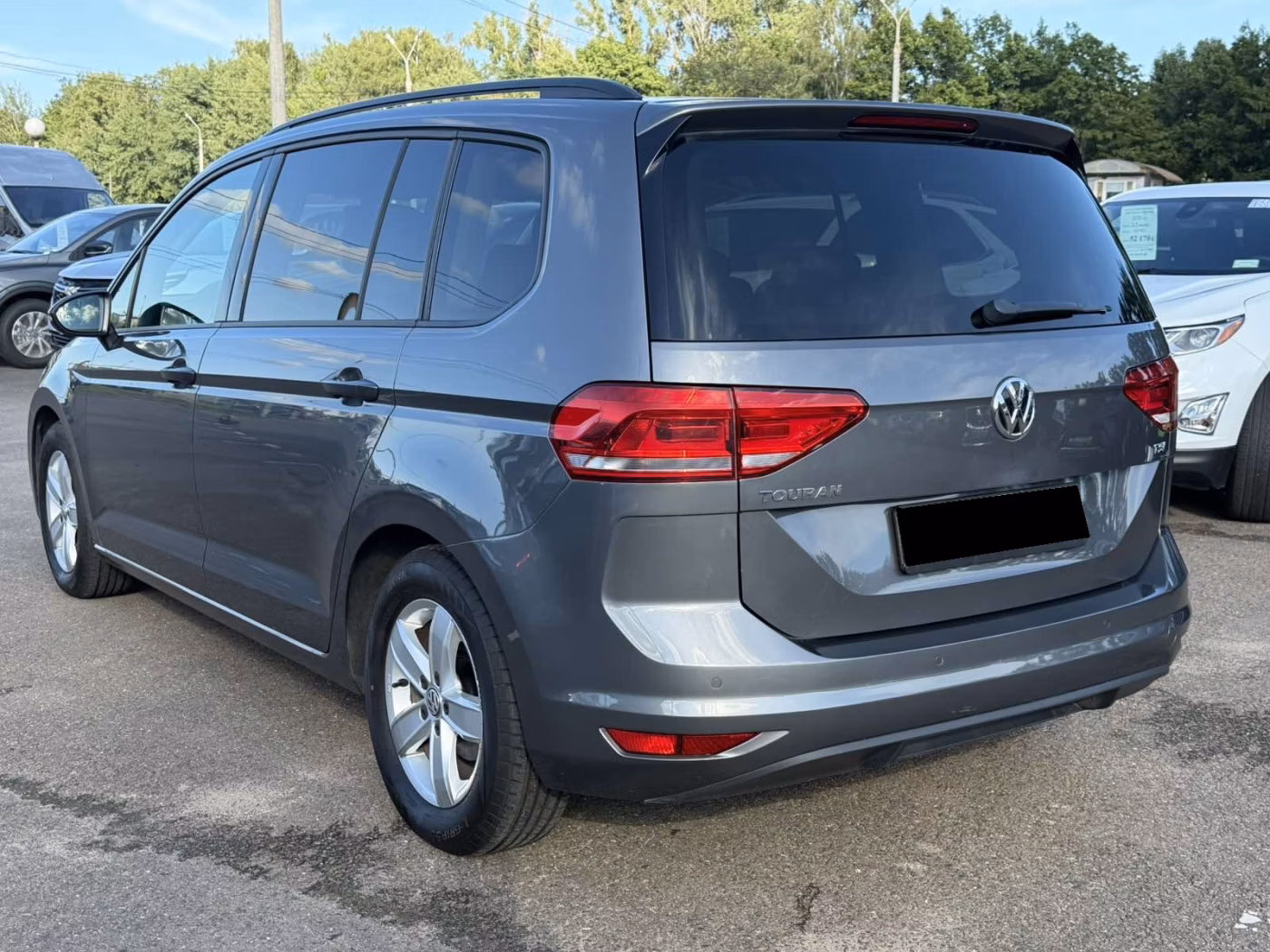 Volkswagen Touran фото 5