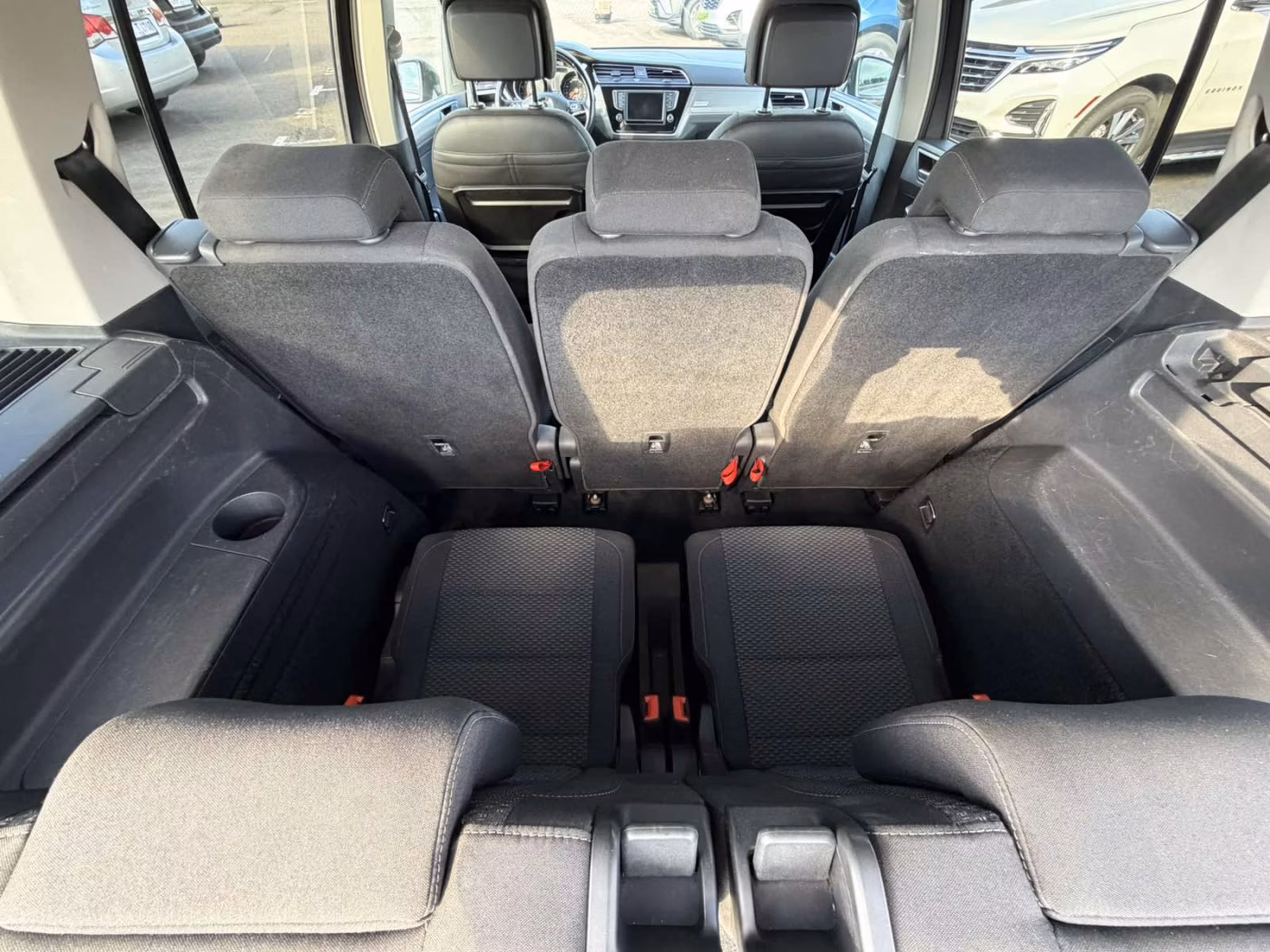 Volkswagen Touran фото 16