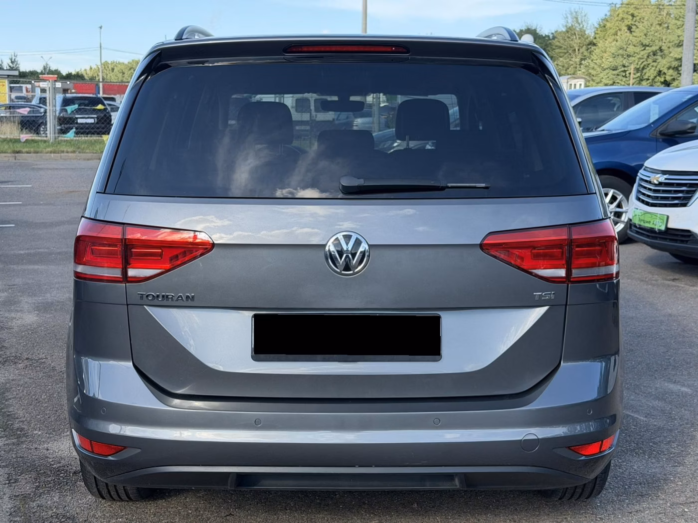 Volkswagen Touran фото 6