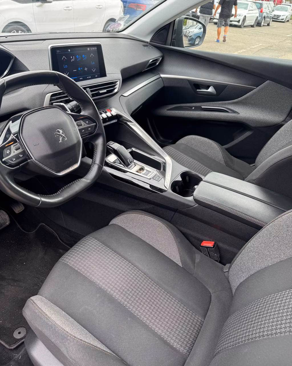 Peugeot 3008 фото 10