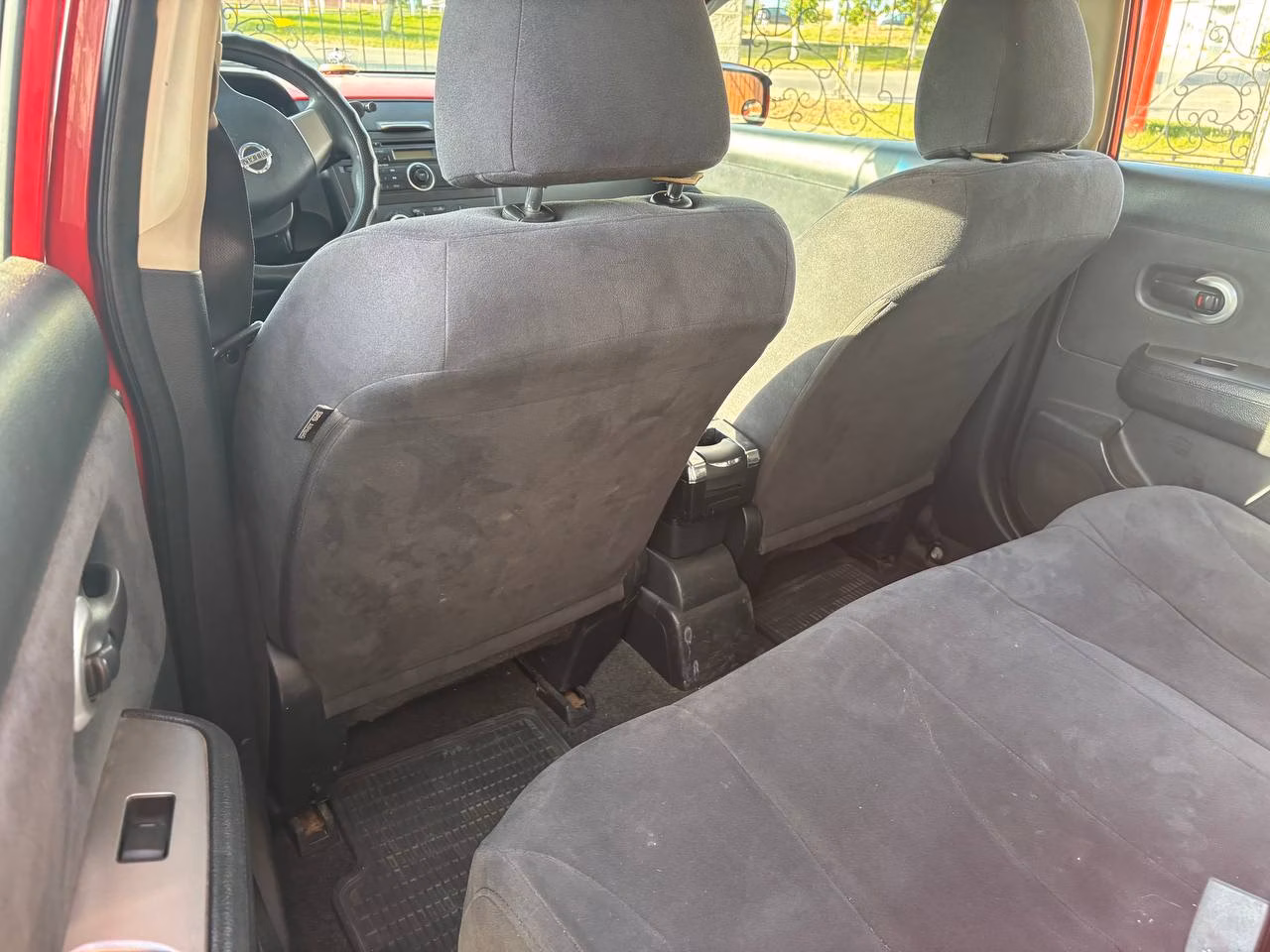 Nissan Versa фото 10