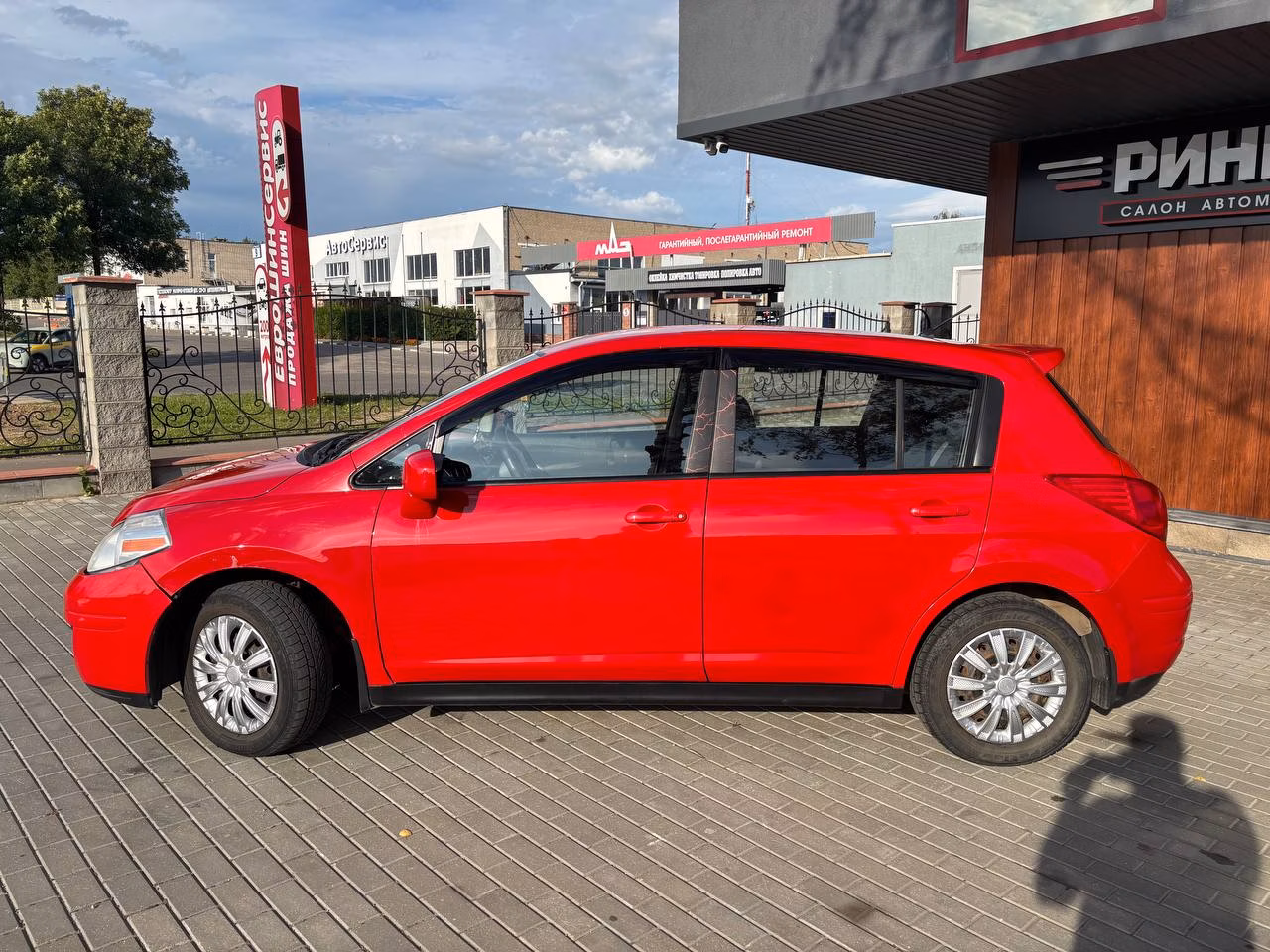 Nissan Versa фото 8