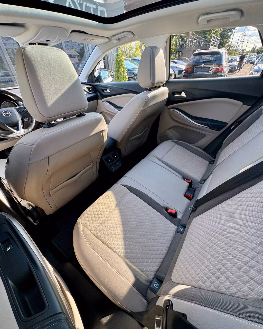Opel Grandland X фото 11