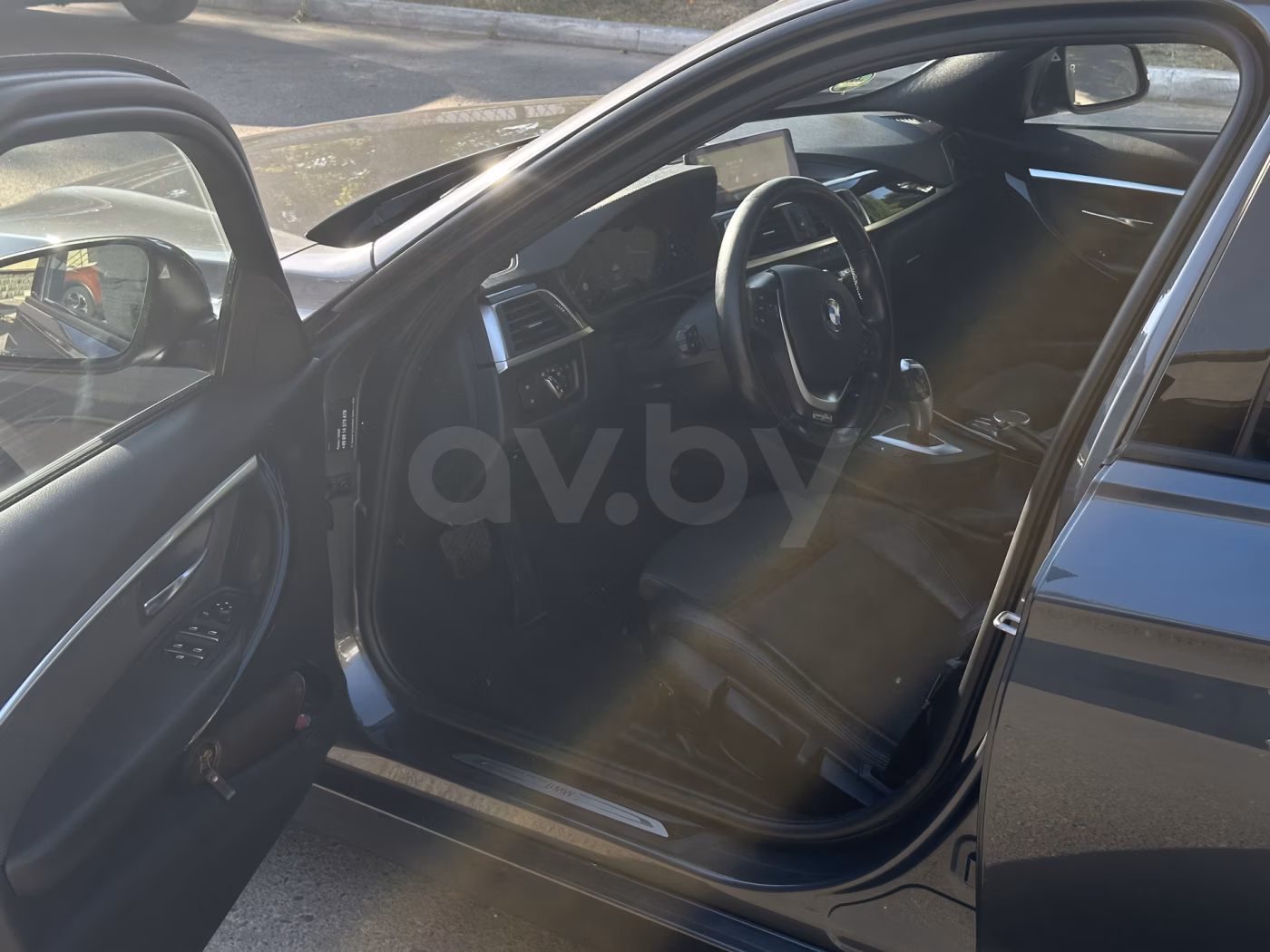 BMW 3 серия фото 14