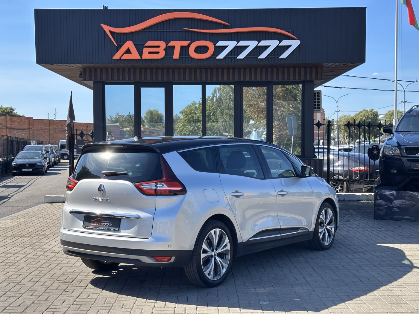 Renault Grand Scenic фото 2