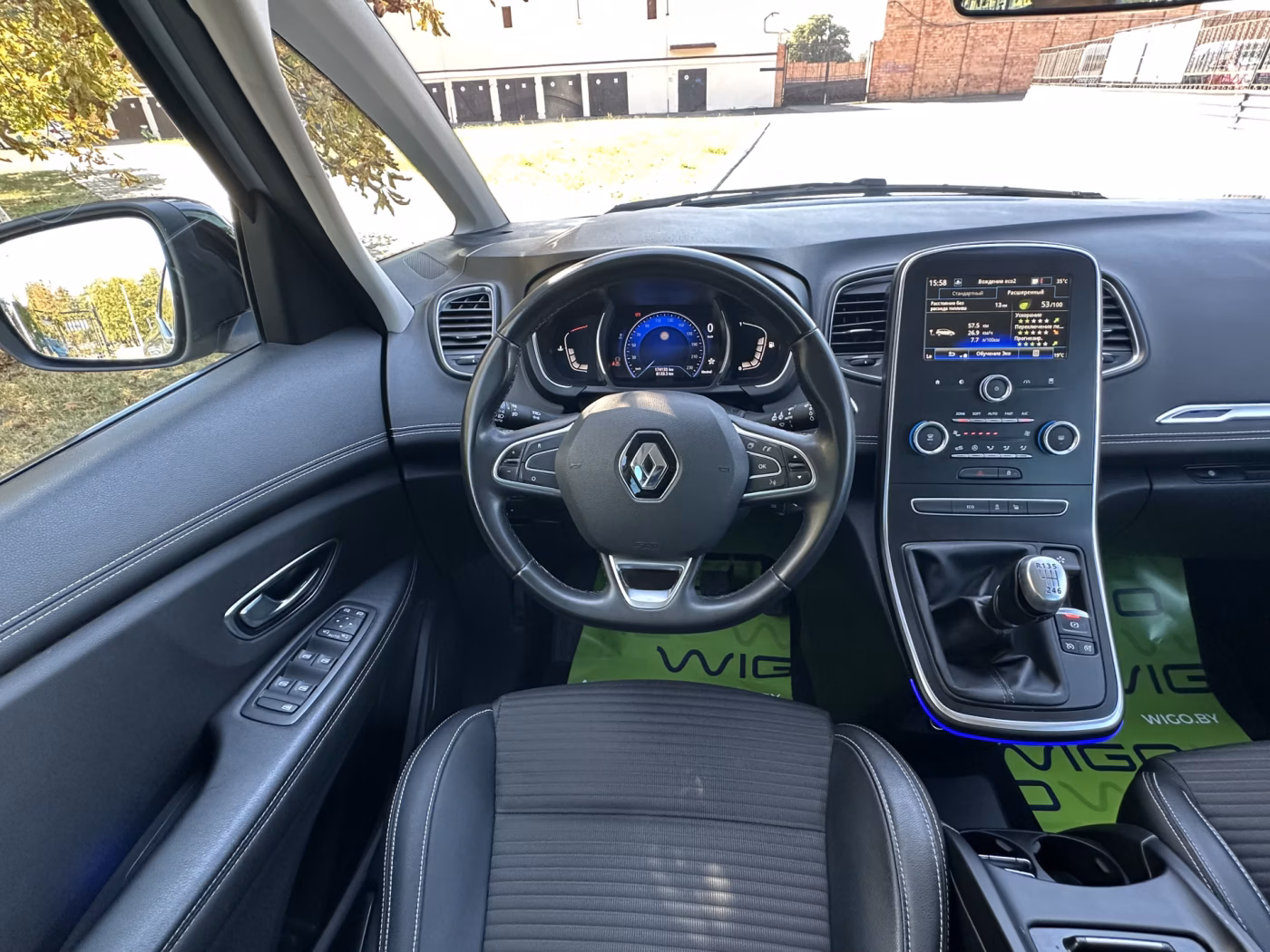 Renault Grand Scenic фото 9