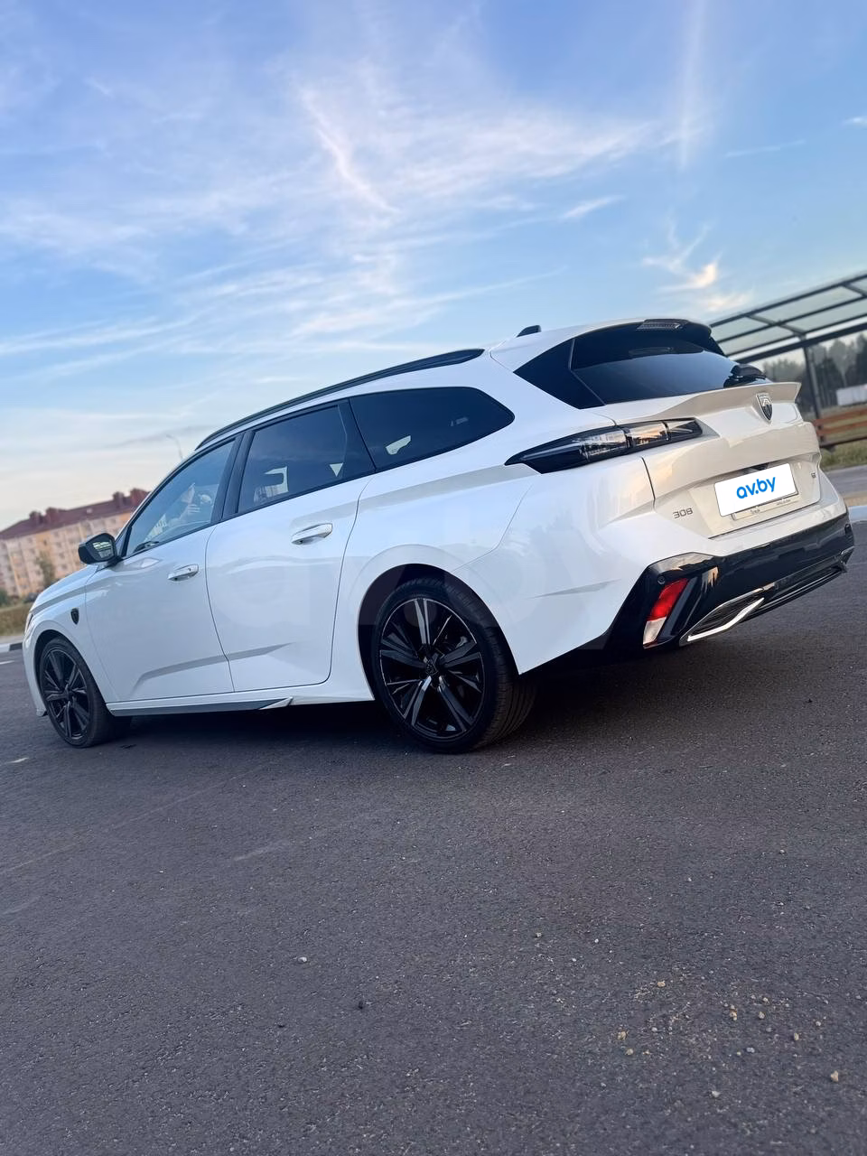Peugeot 308 фото 2