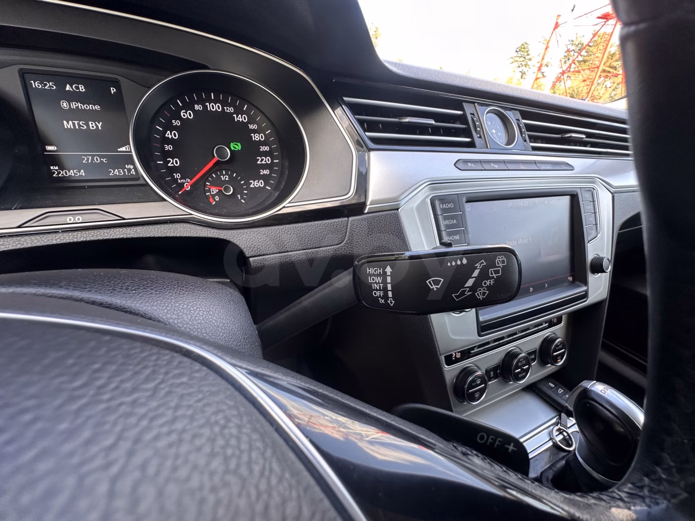 Volkswagen Passat фото 23