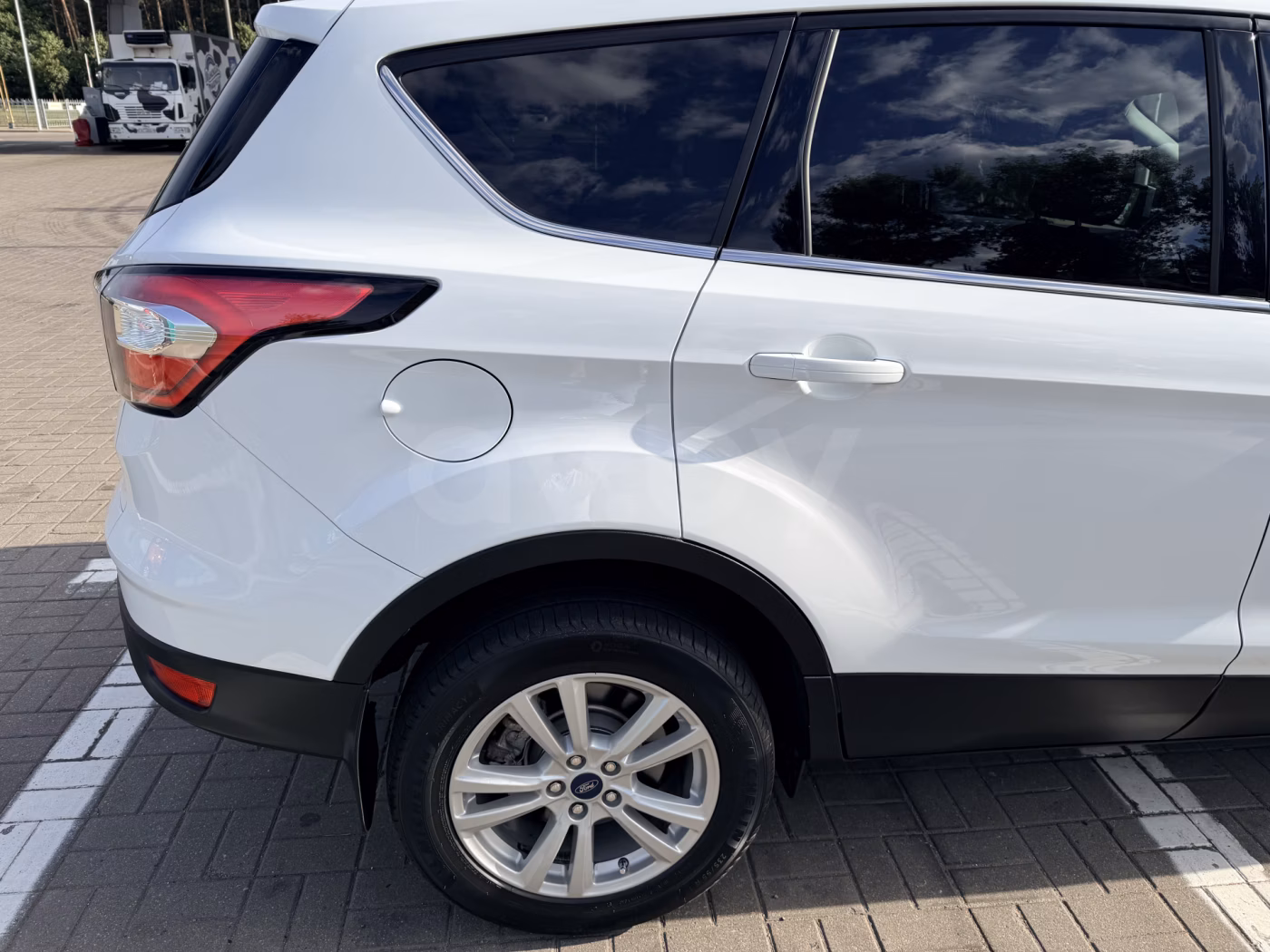 Ford Kuga фото 9