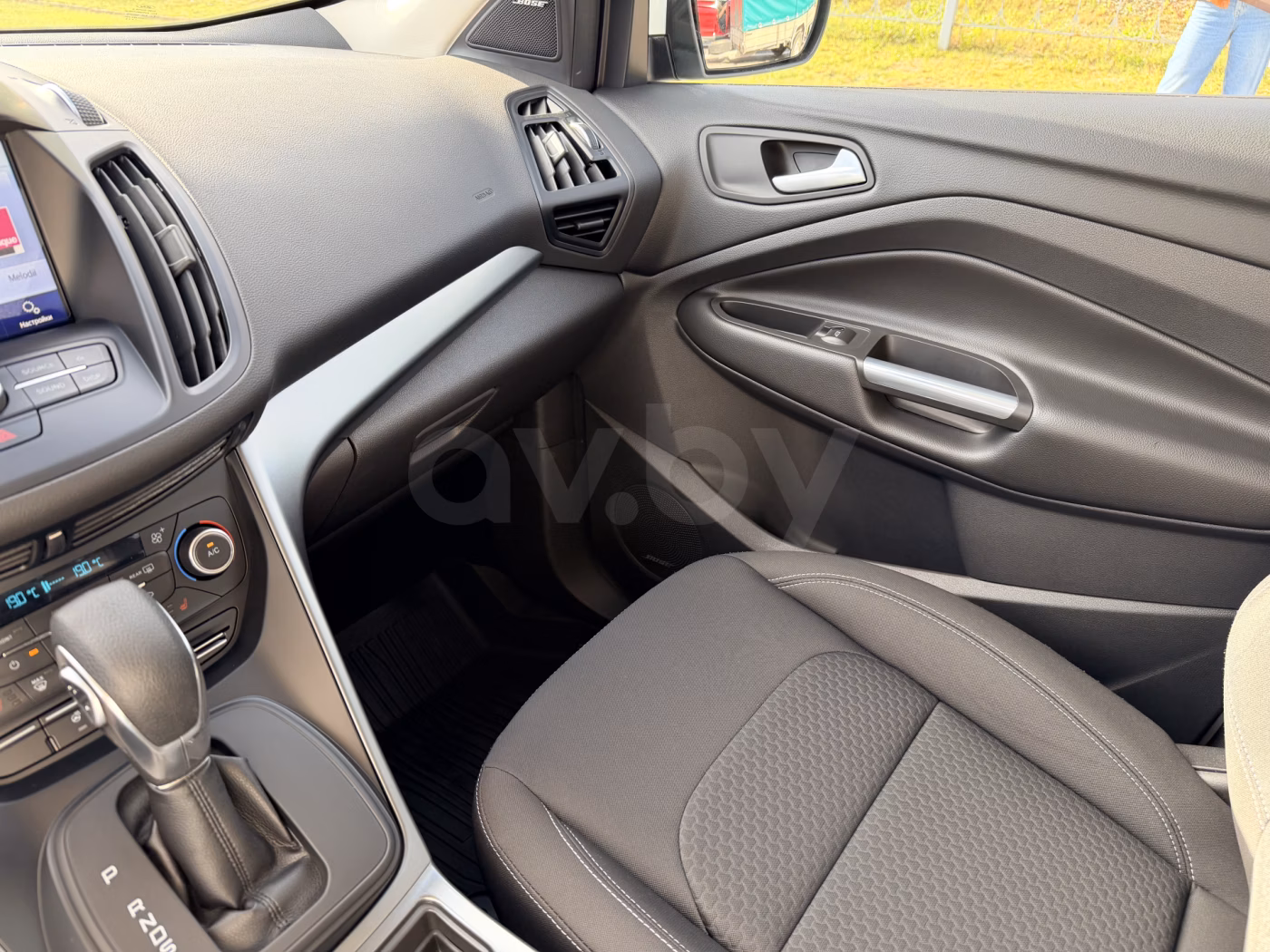 Ford Kuga фото 16