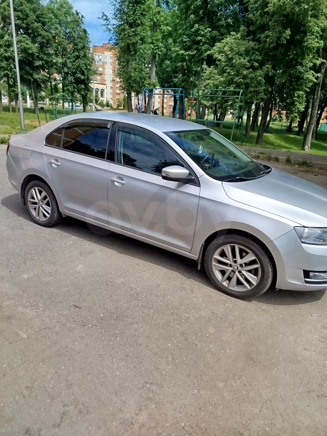 Skoda Rapid фото 3