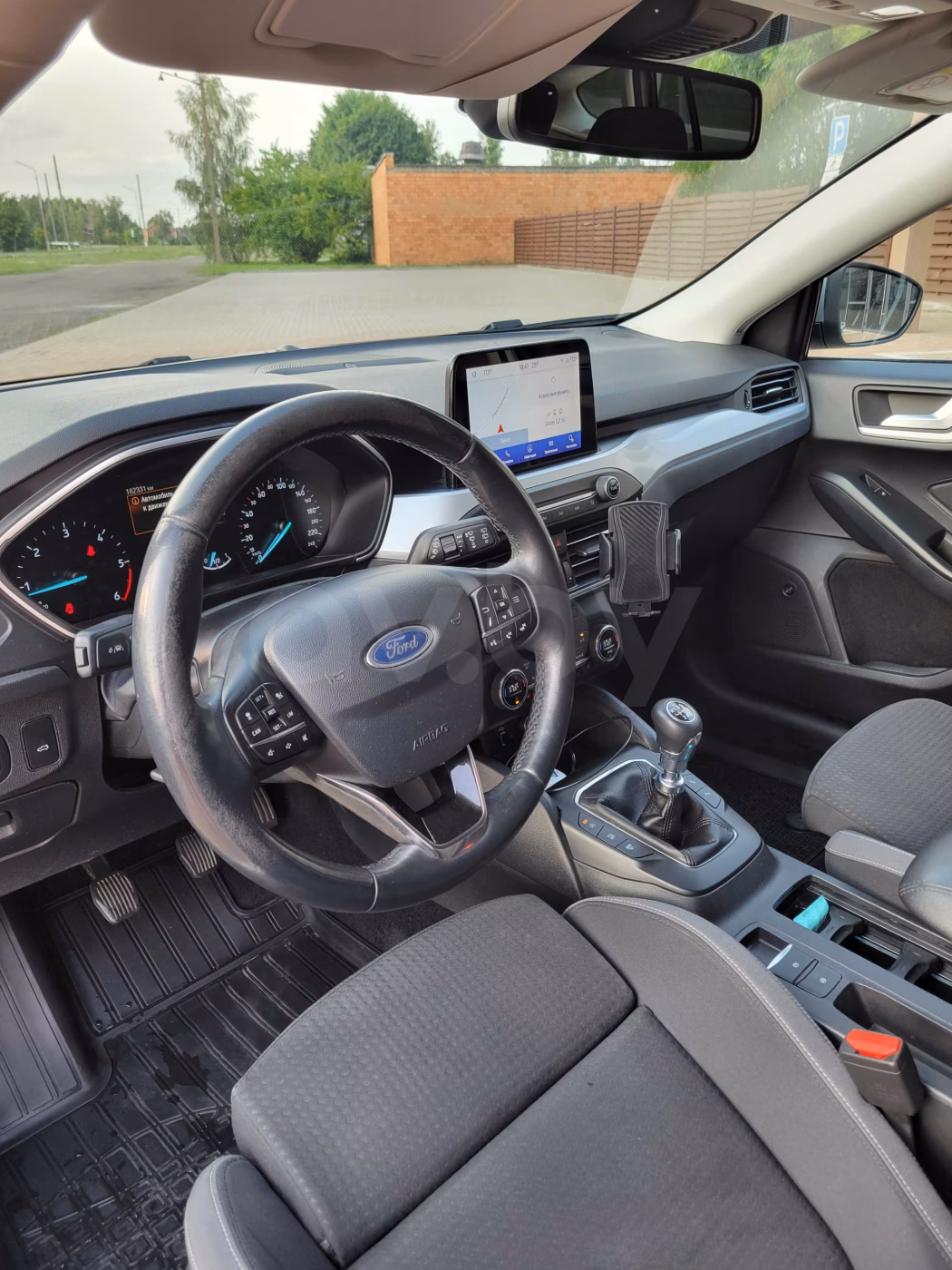 Ford Focus фото 9