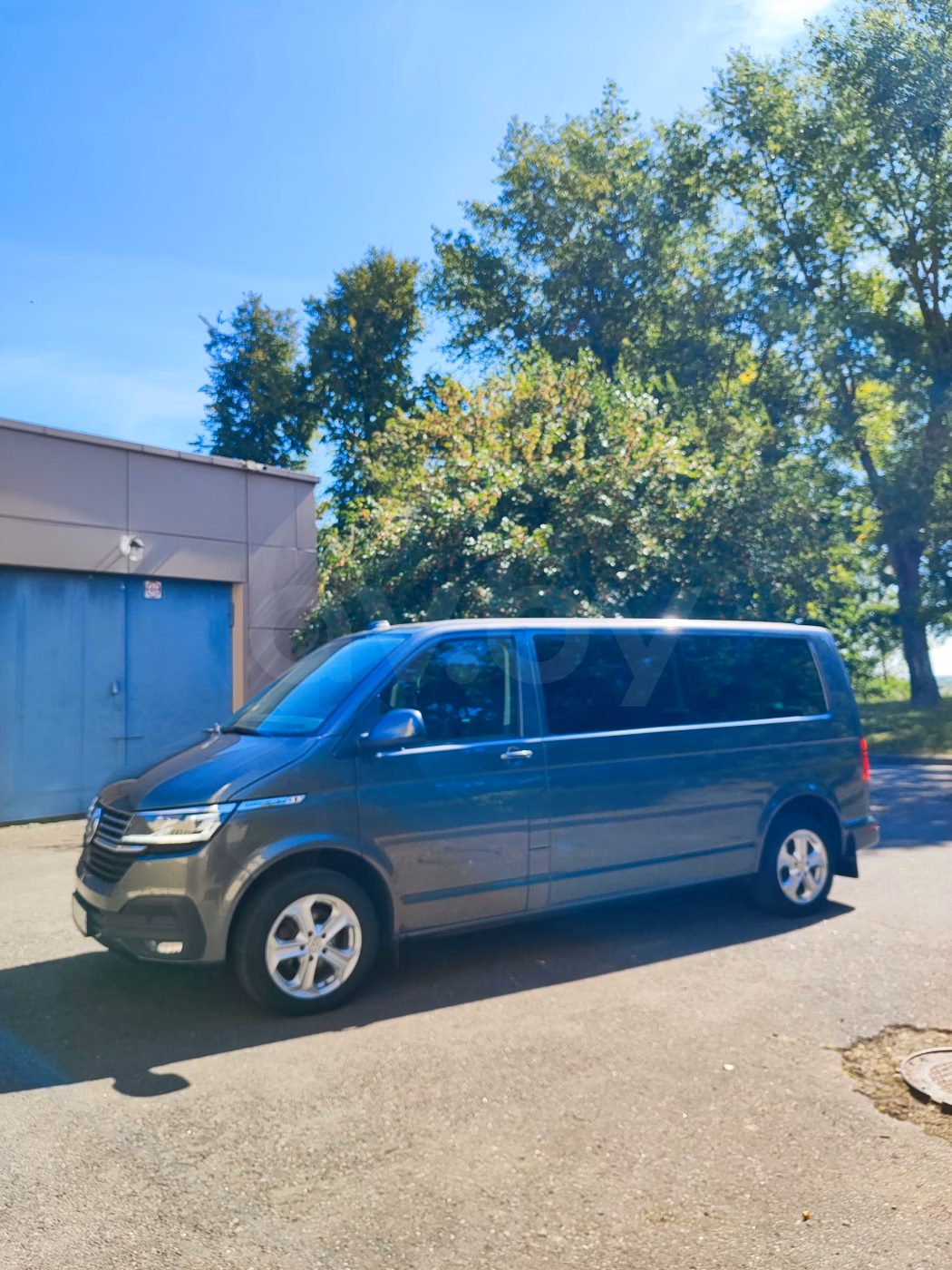 Volkswagen Caravelle фото 2