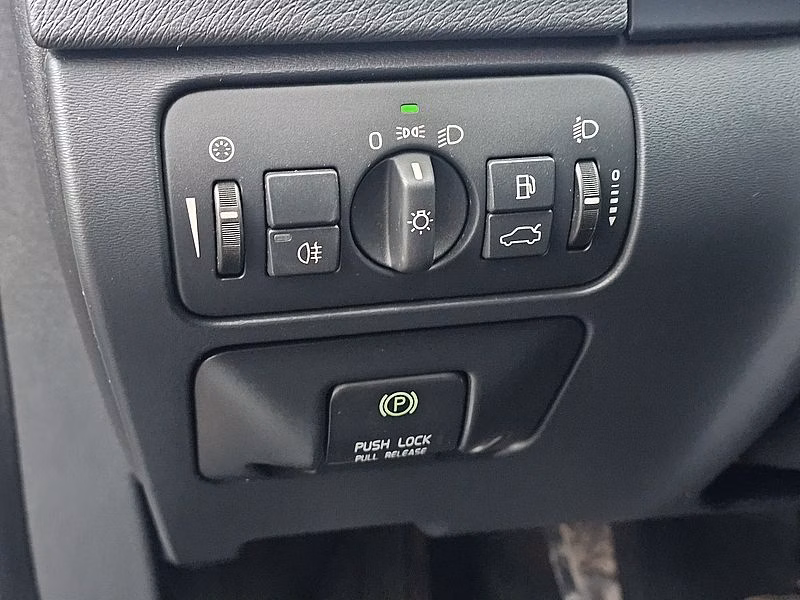 Volvo V60 фото 22