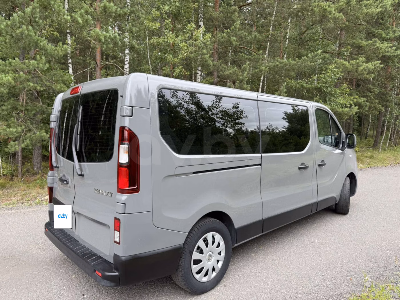 Renault Trafic фото 9