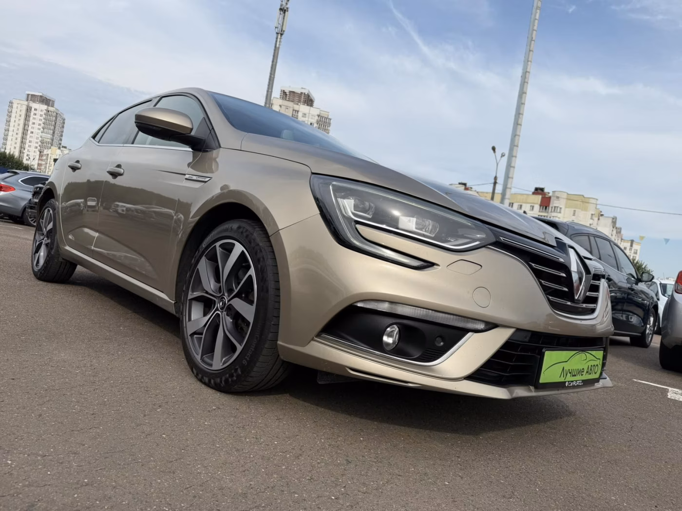 Renault Megane фото 11