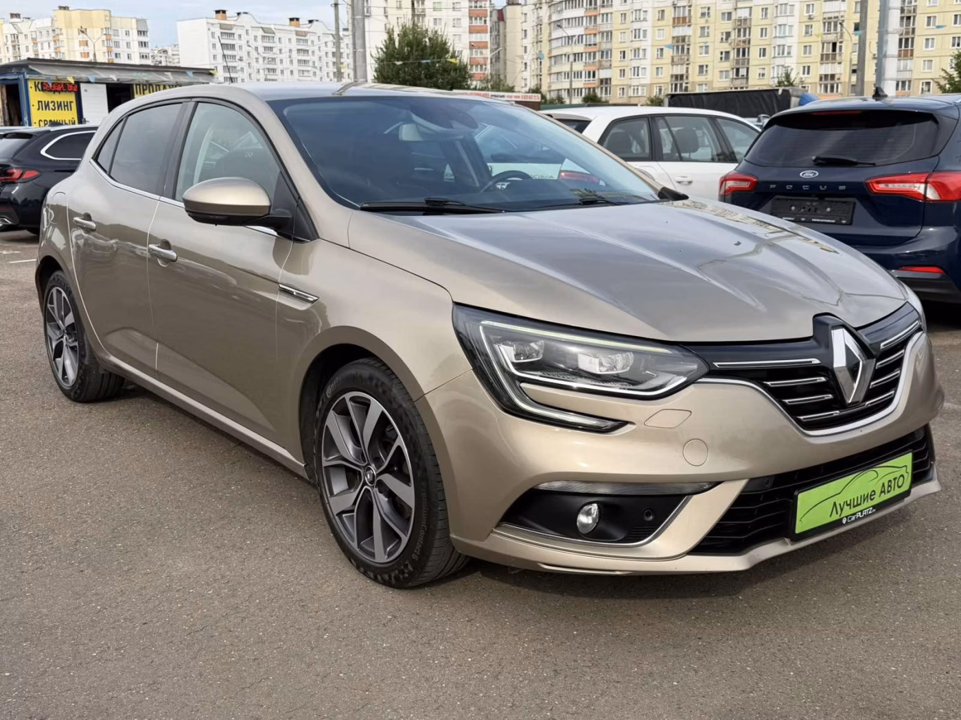 Renault Megane фото 9