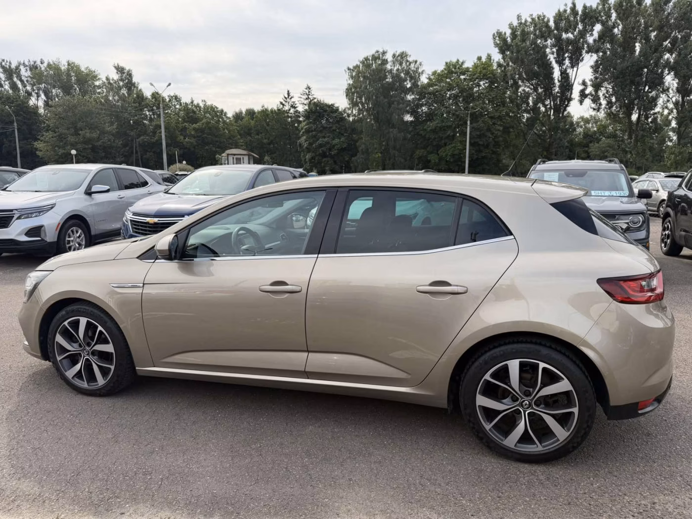 Renault Megane фото 4